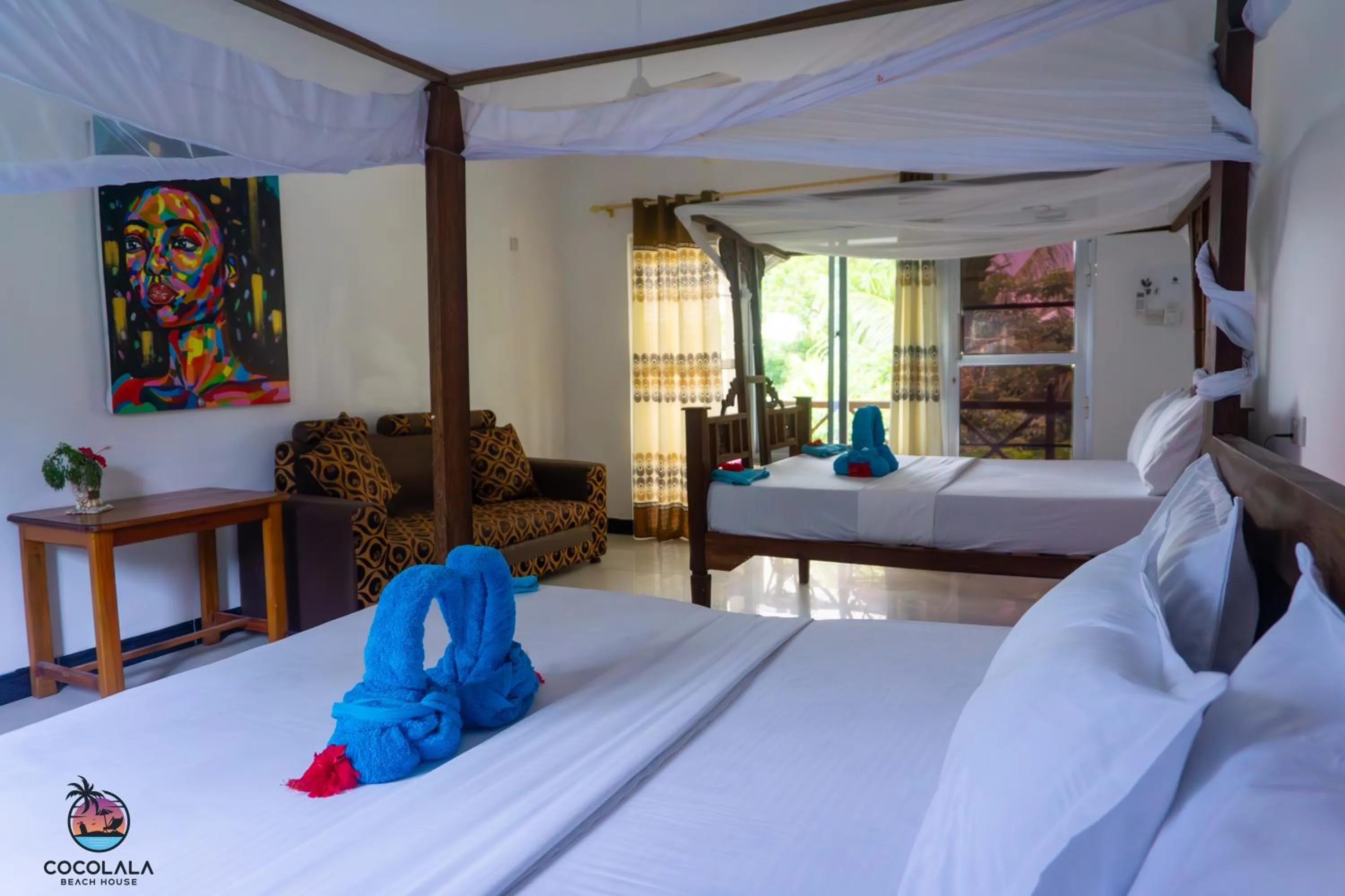 Photo of the whole room, Bed in Cocolala Beach House