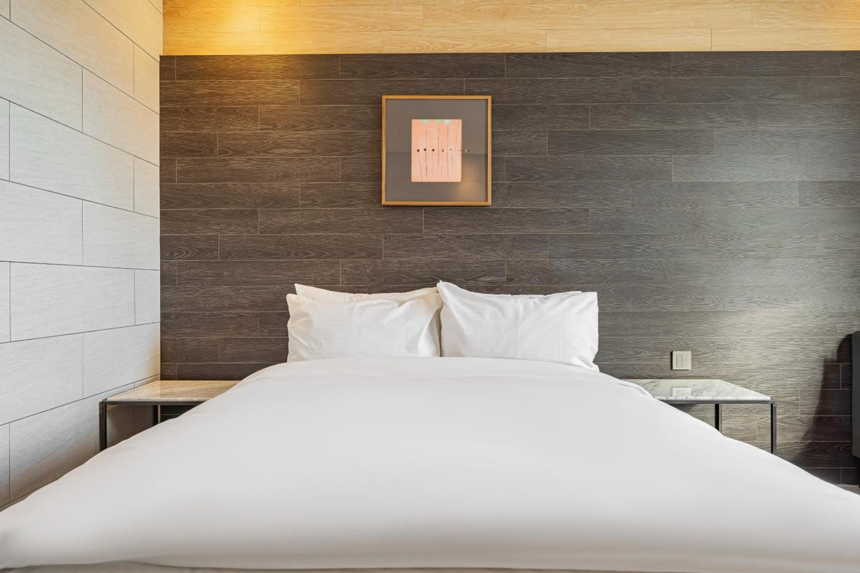 Bed in The Hong C Hotel