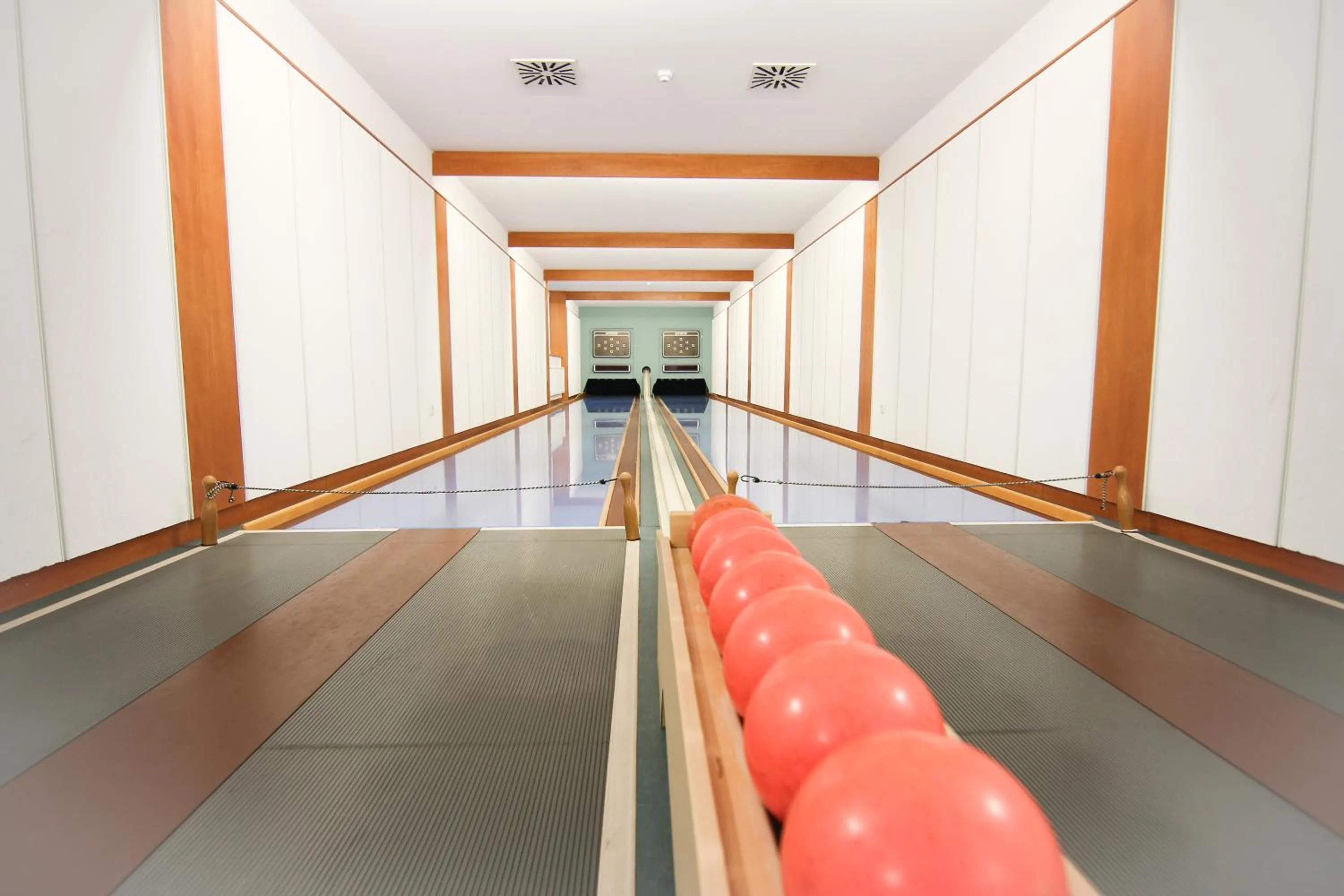 Activities in Green Night Hotel