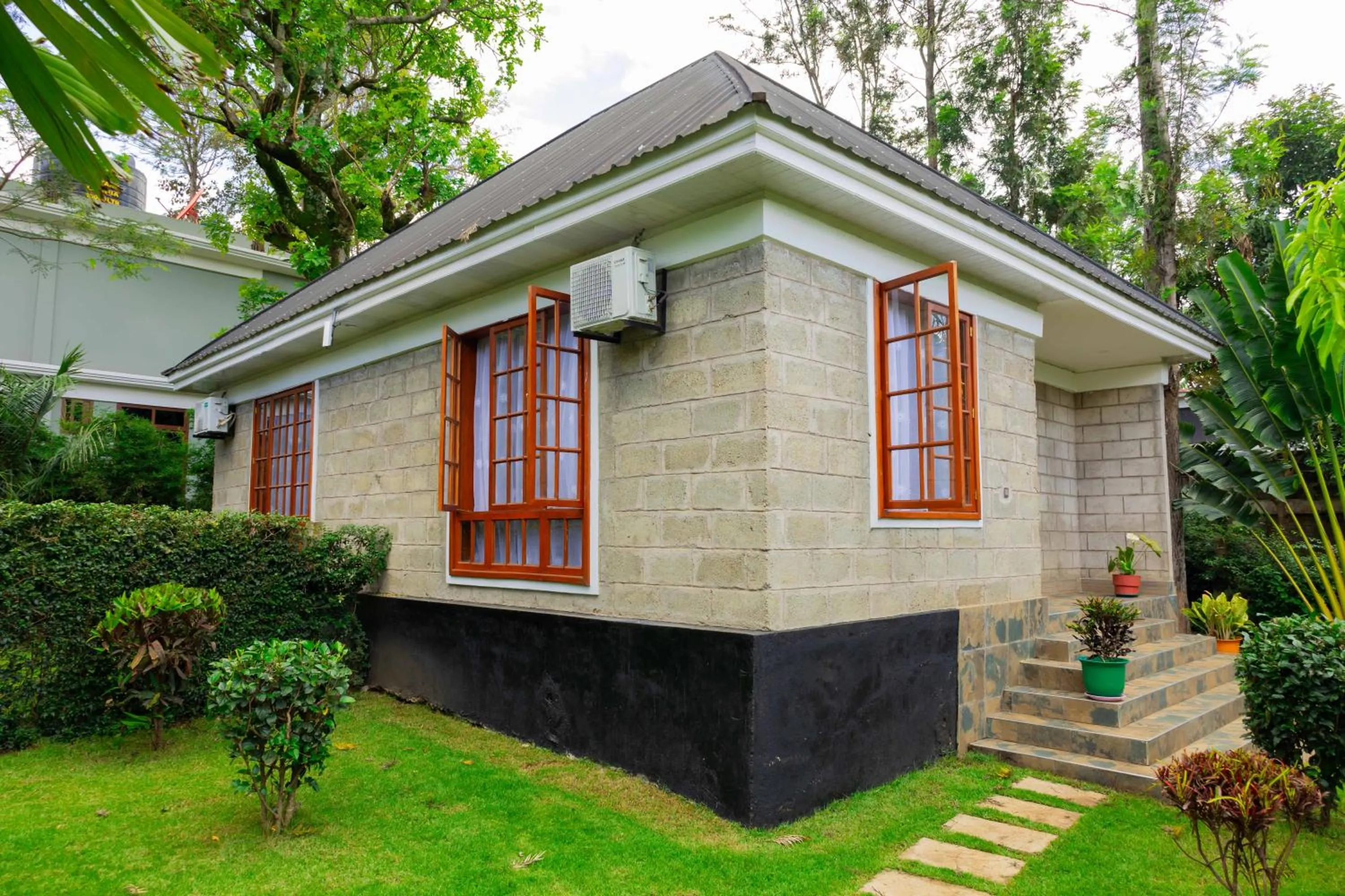 Property building in Kerama Silent Lodge
