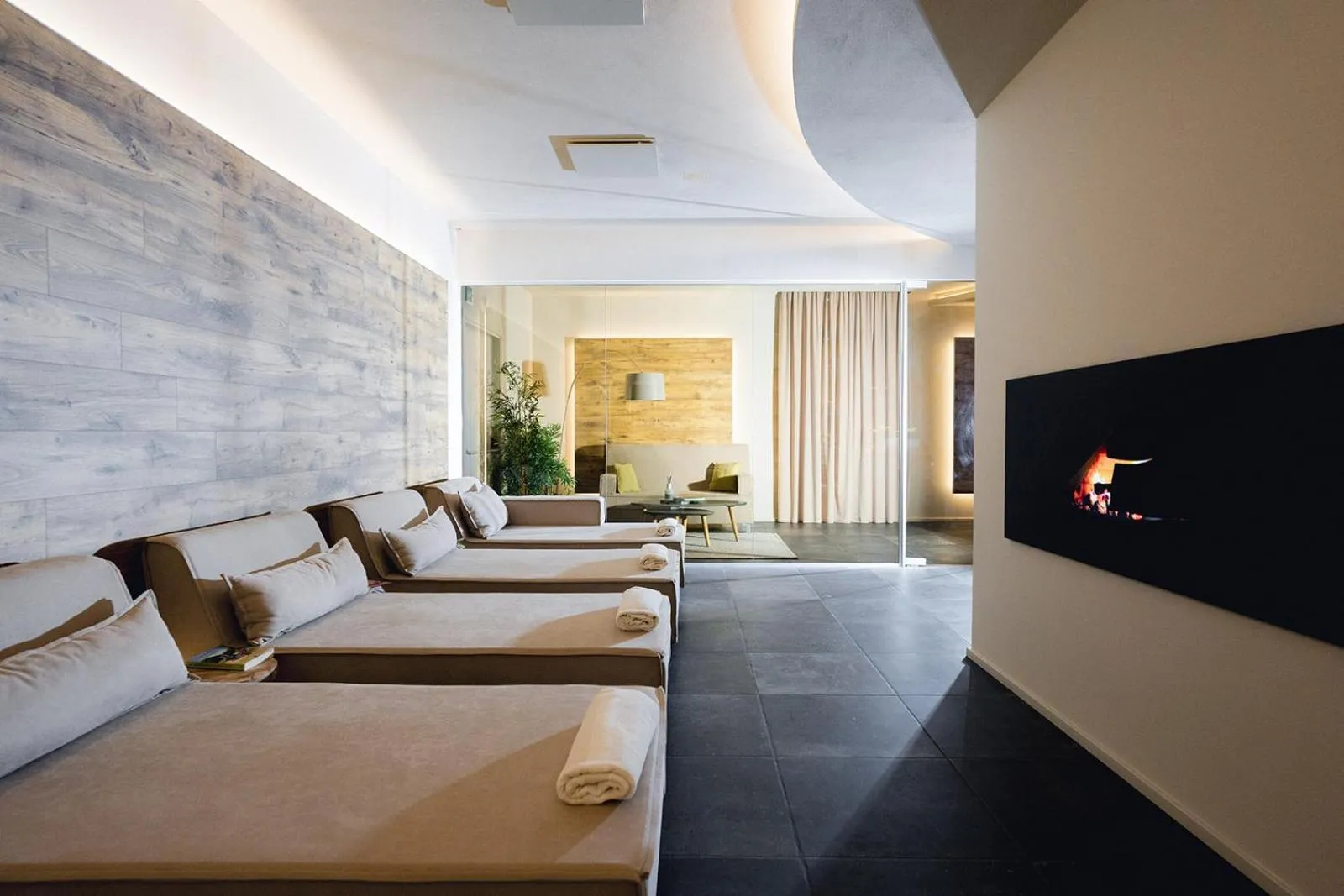 Spa and wellness centre/facilities in Relais Rossar Boutique Hotel Garda & Hills