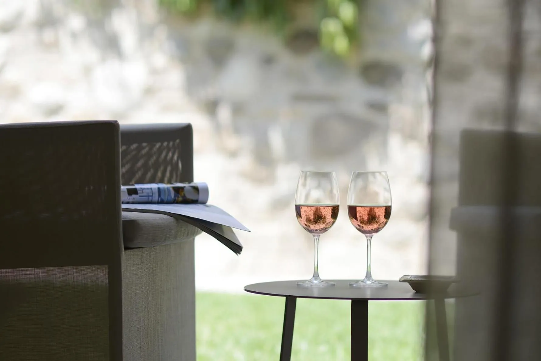 Patio in Relais Rossar Boutique Hotel Garda & Hills