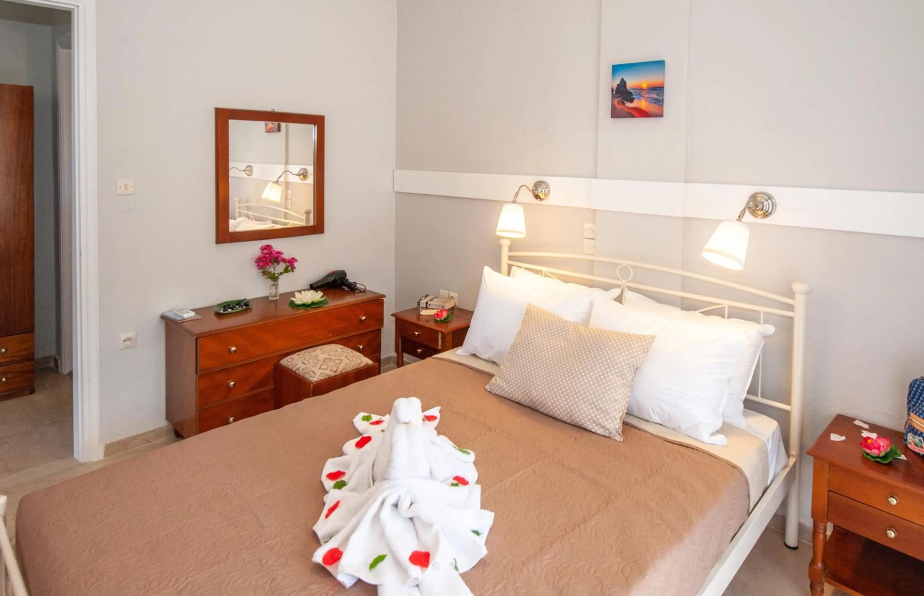 Bedroom, Bed in Vassilis Paradise Garden Aparthotel