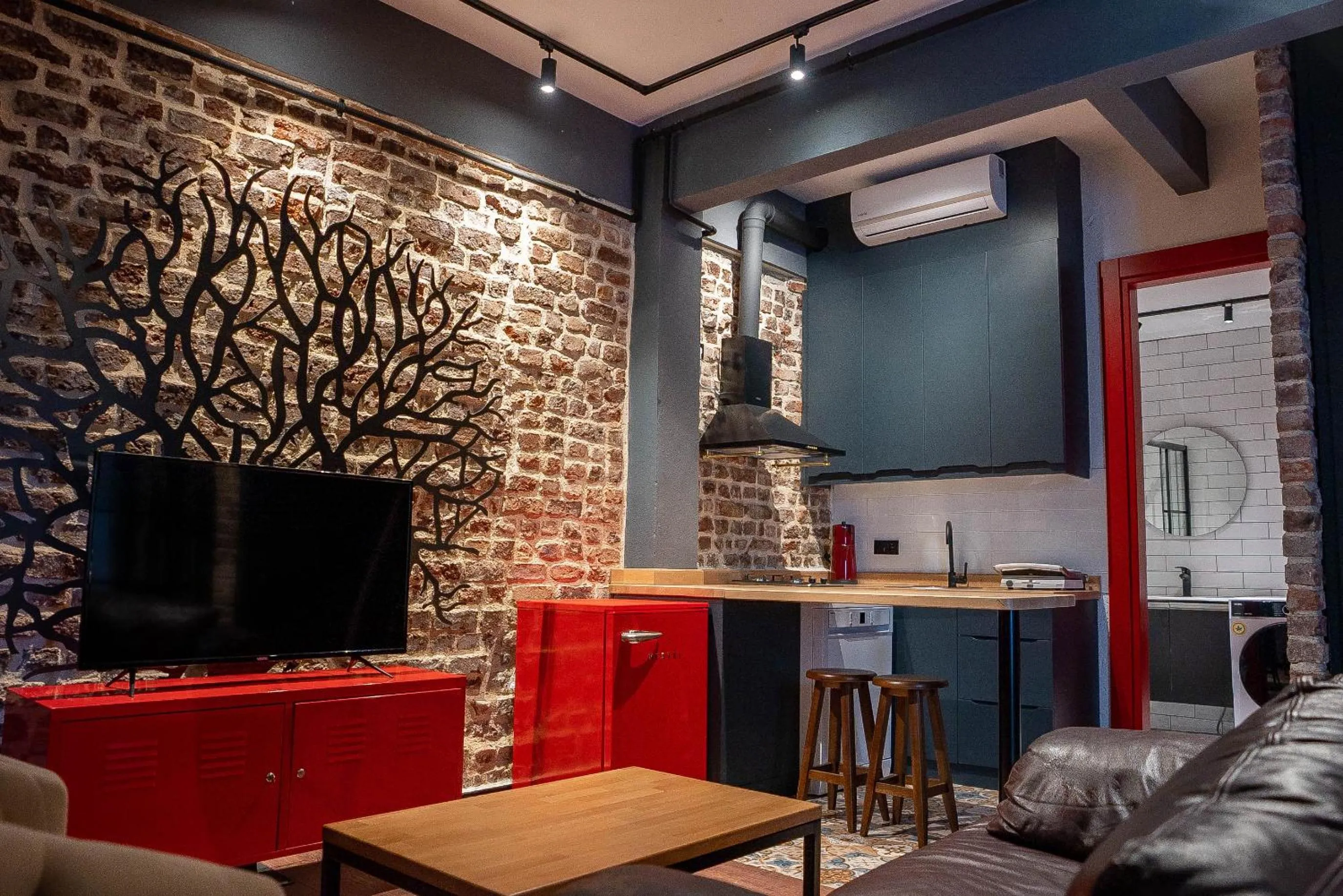 TV and multimedia in Alness Residence