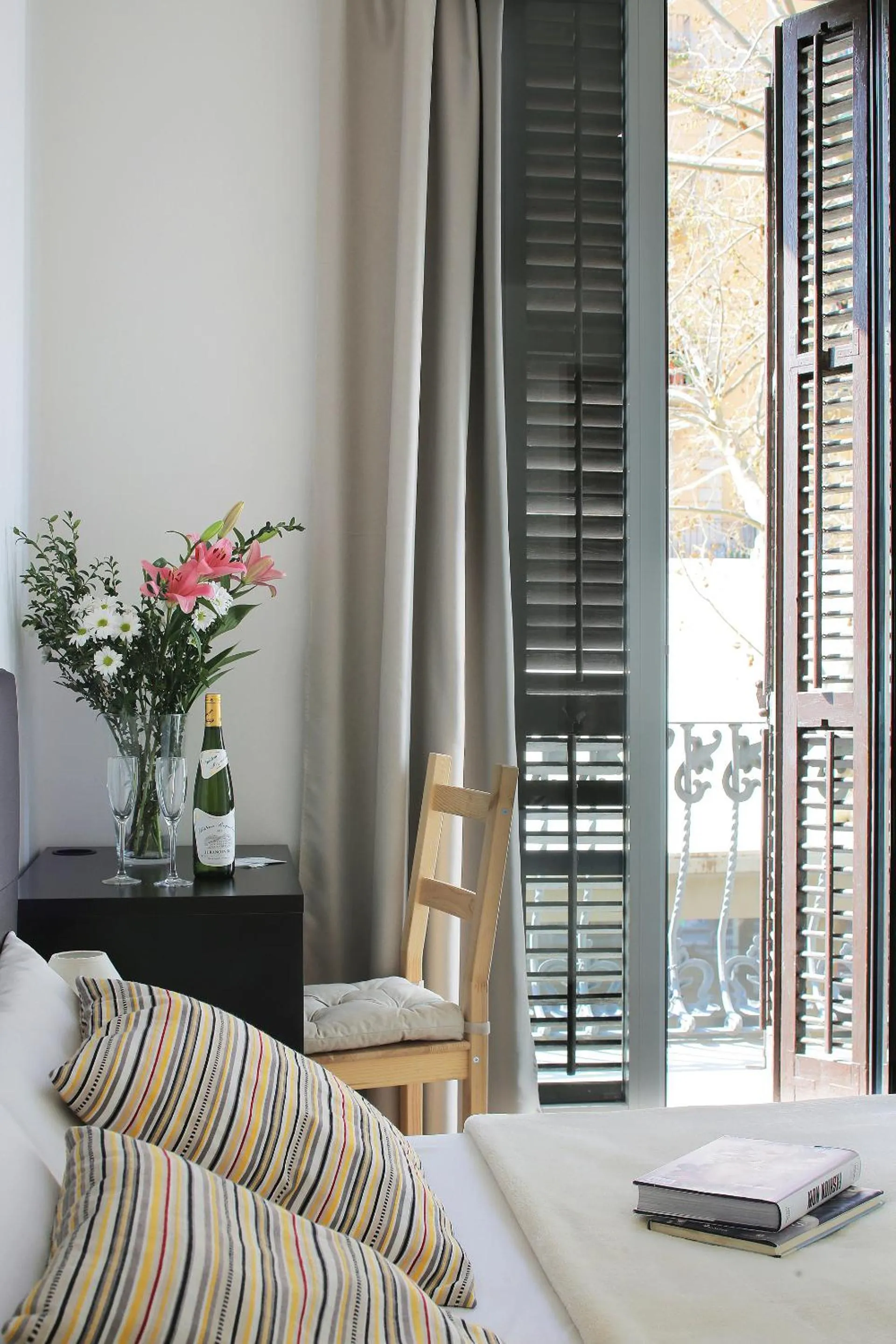 Bed in Hostal Balkonis