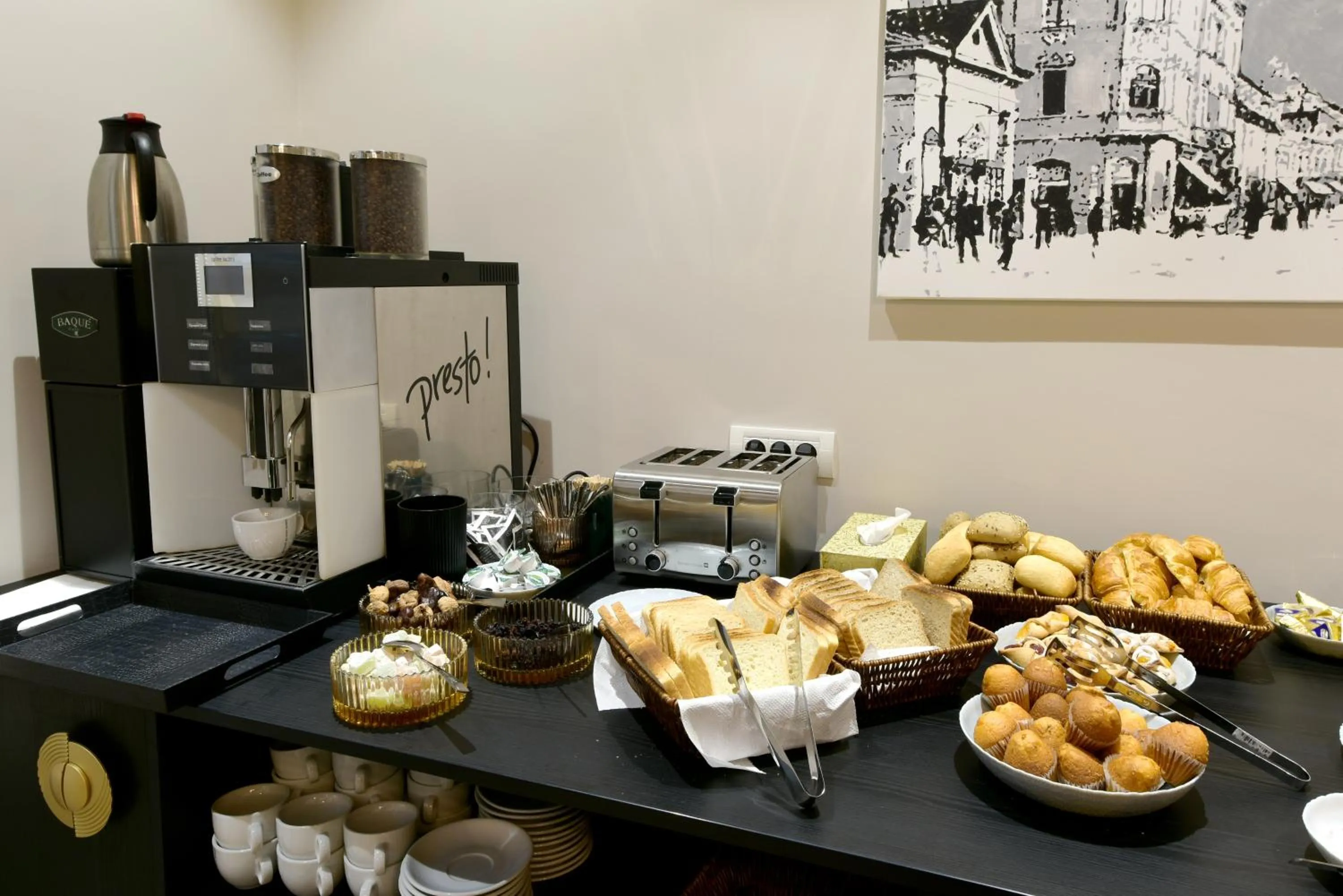 Buffet breakfast in Prinz Gregor