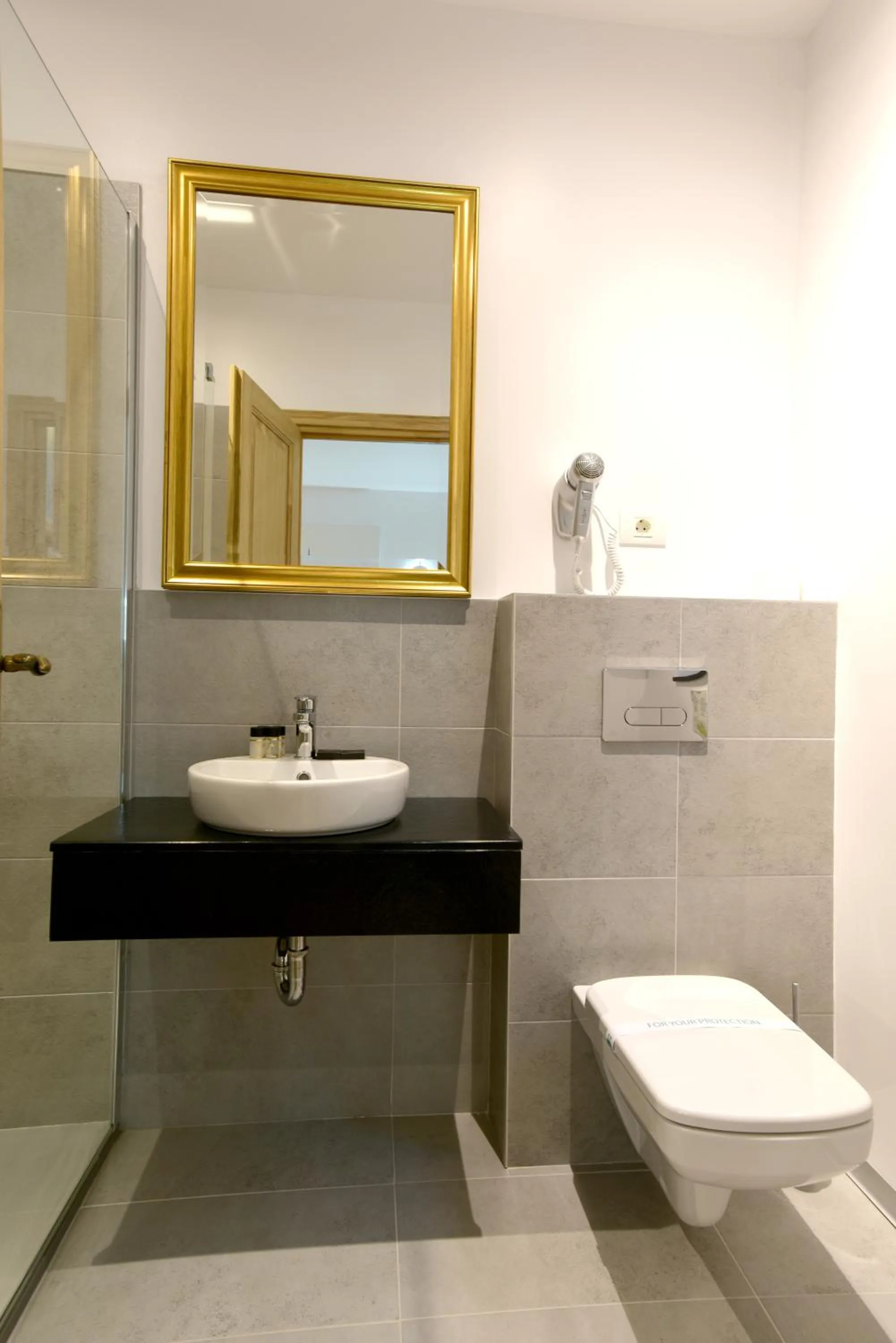 Bathroom in Prinz Gregor