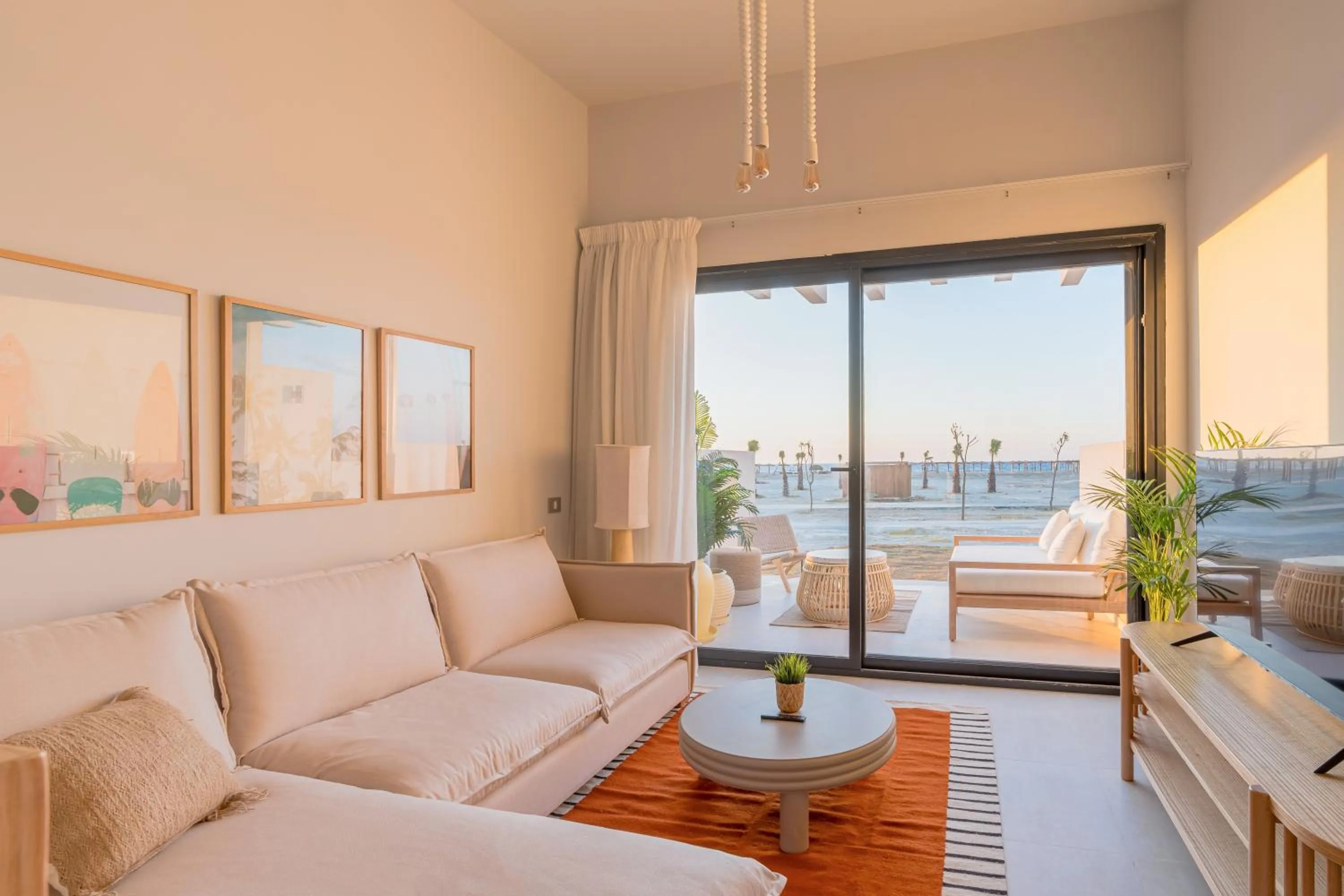 TV and multimedia in Lemon Spaces LIGHT- D bay North Coast