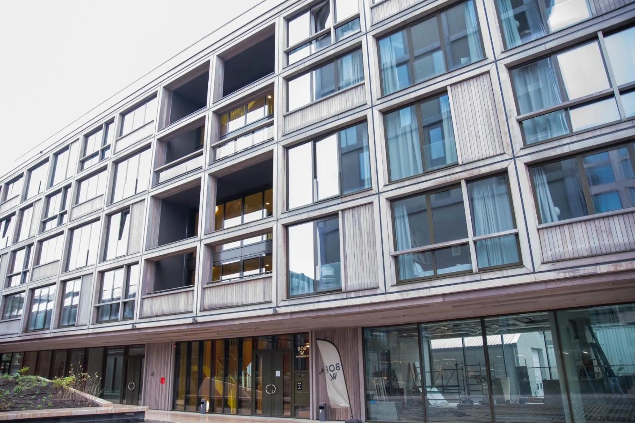 Property building in Bob W Amsterdam Noord