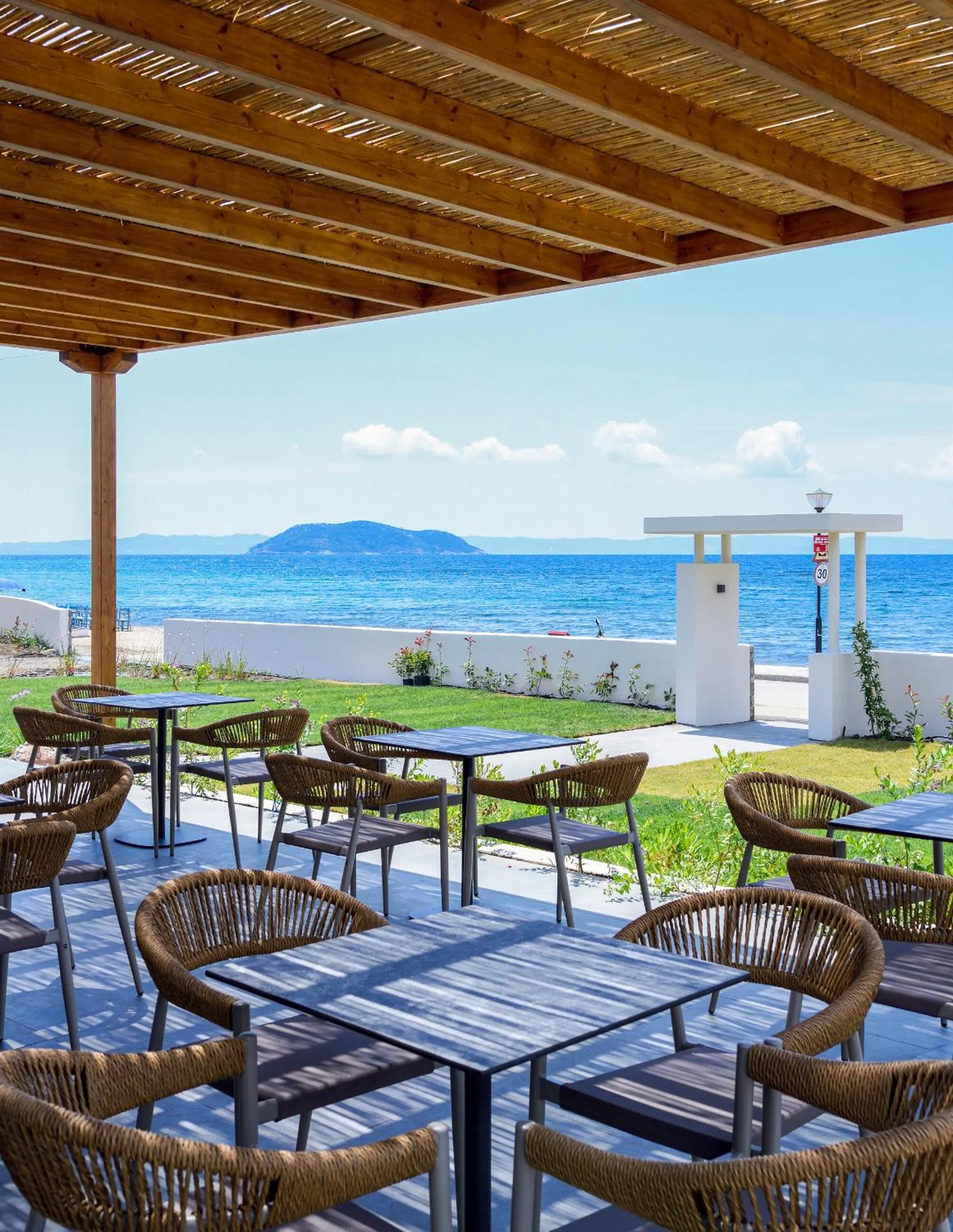 Seating area in Amyntas Seafront Hotel