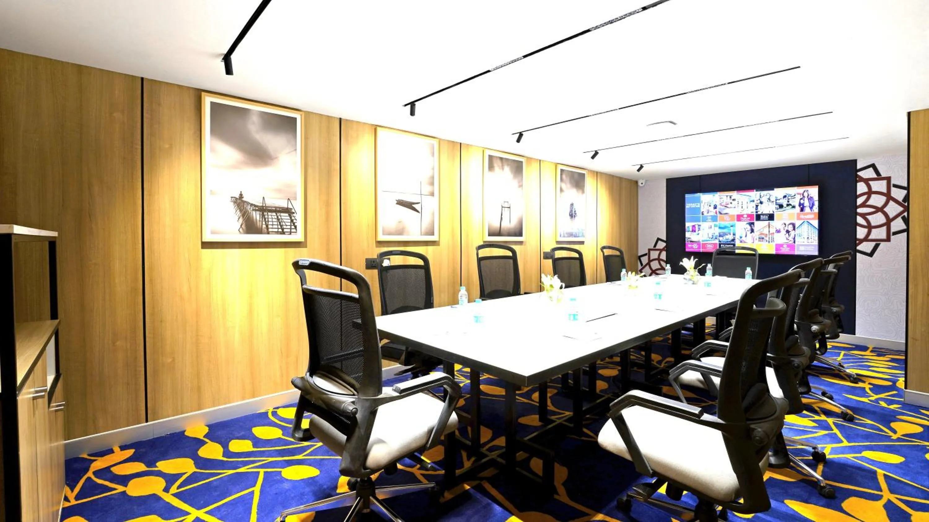 Meeting/conference room in Aiden by Best Western Hennur Bengaluru