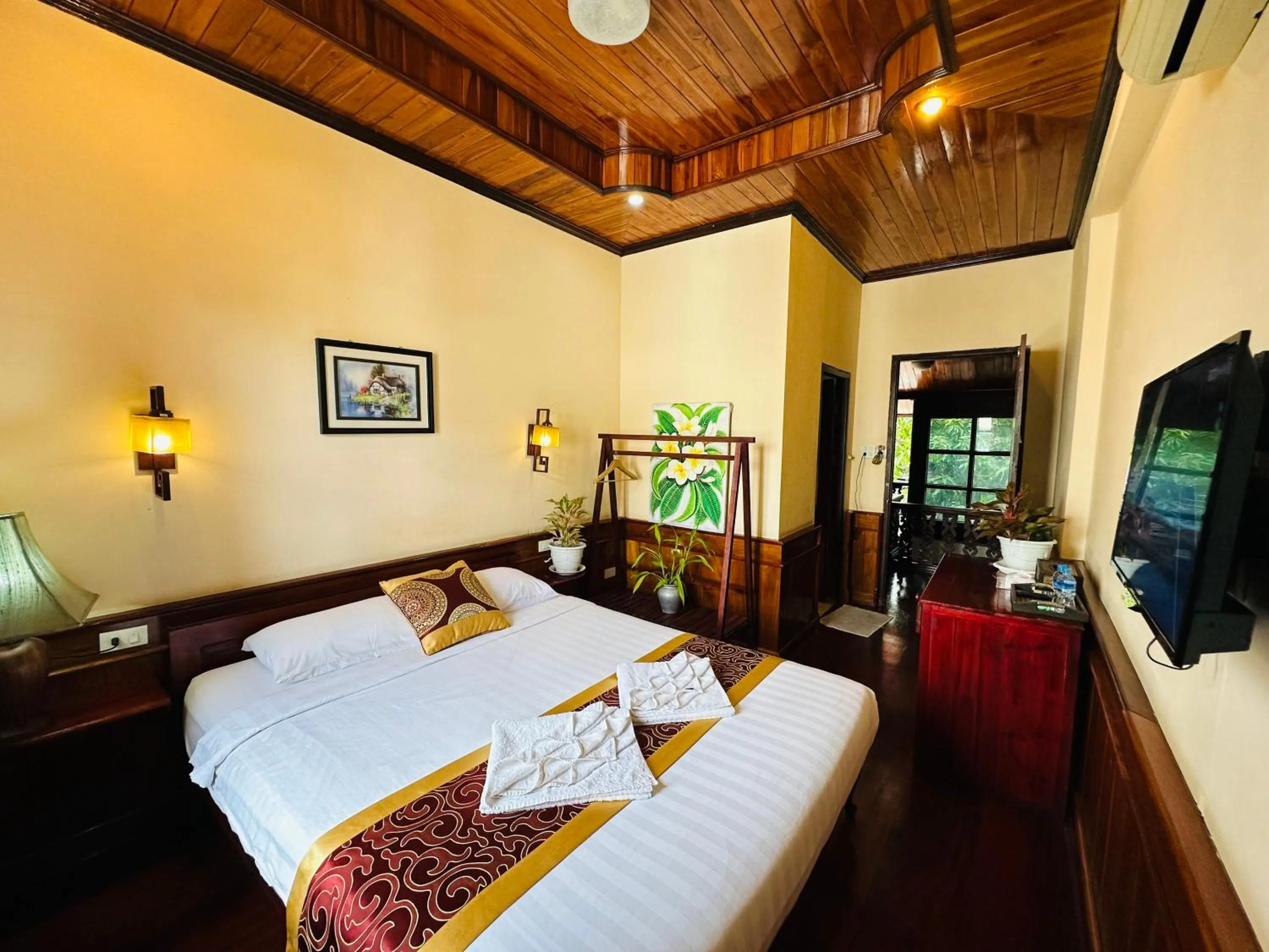 Communal lounge/ TV room, Bed in Ammata Boutique Villa