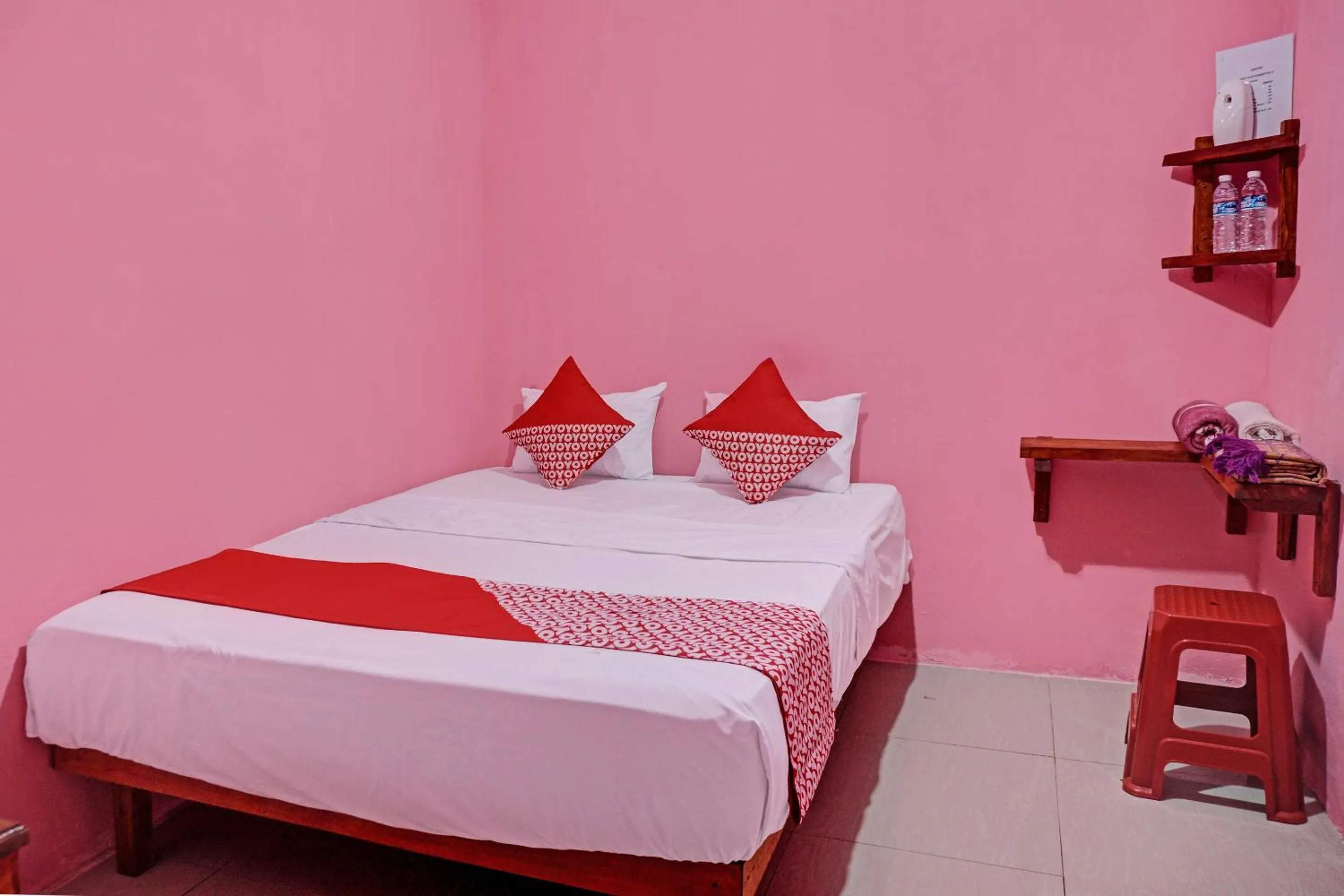 Bedroom, Bed in Hotel O Sulthan Homestay Syariah 3