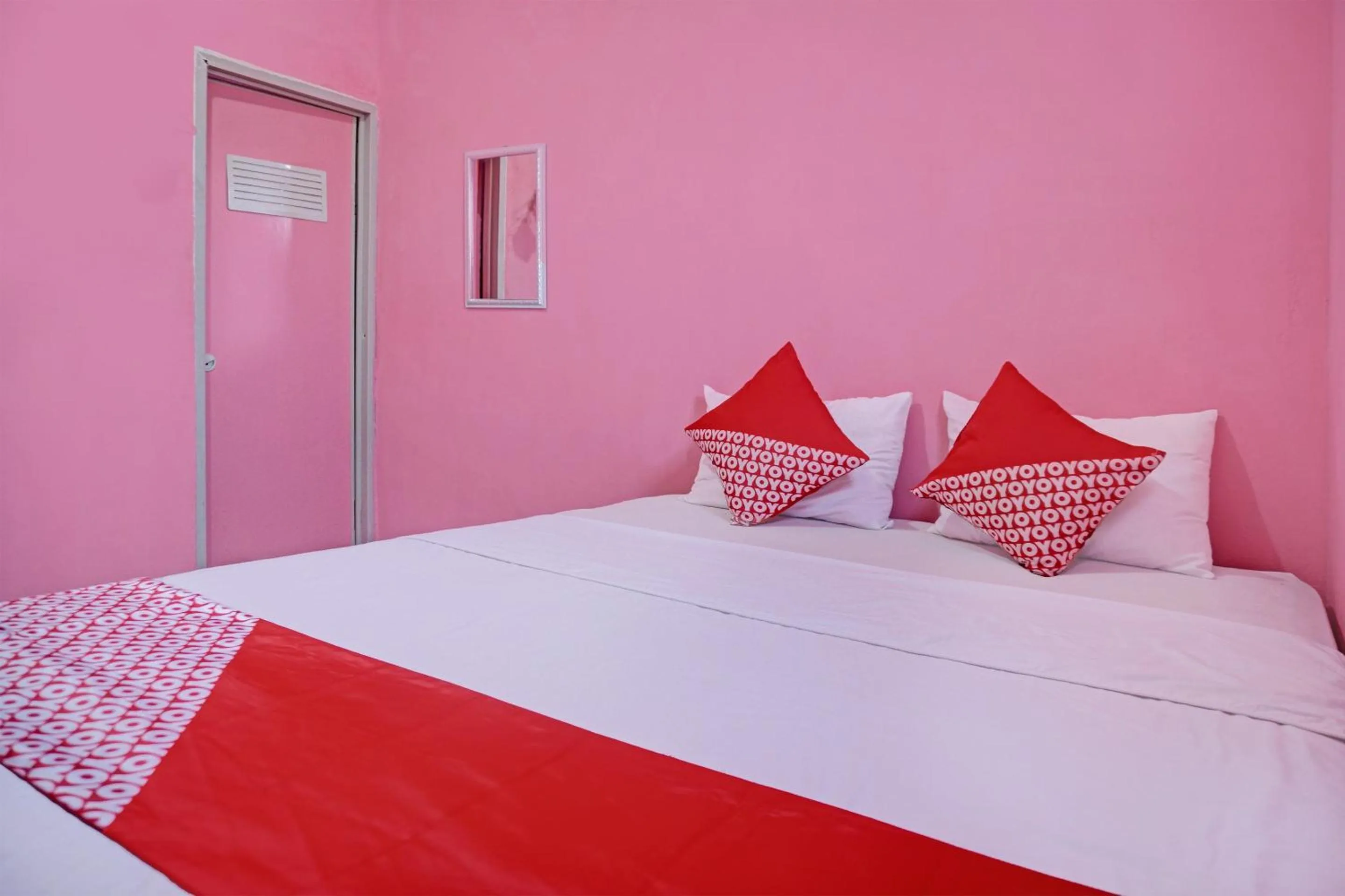 Bedroom, Bed in Hotel O Sulthan Homestay Syariah 3