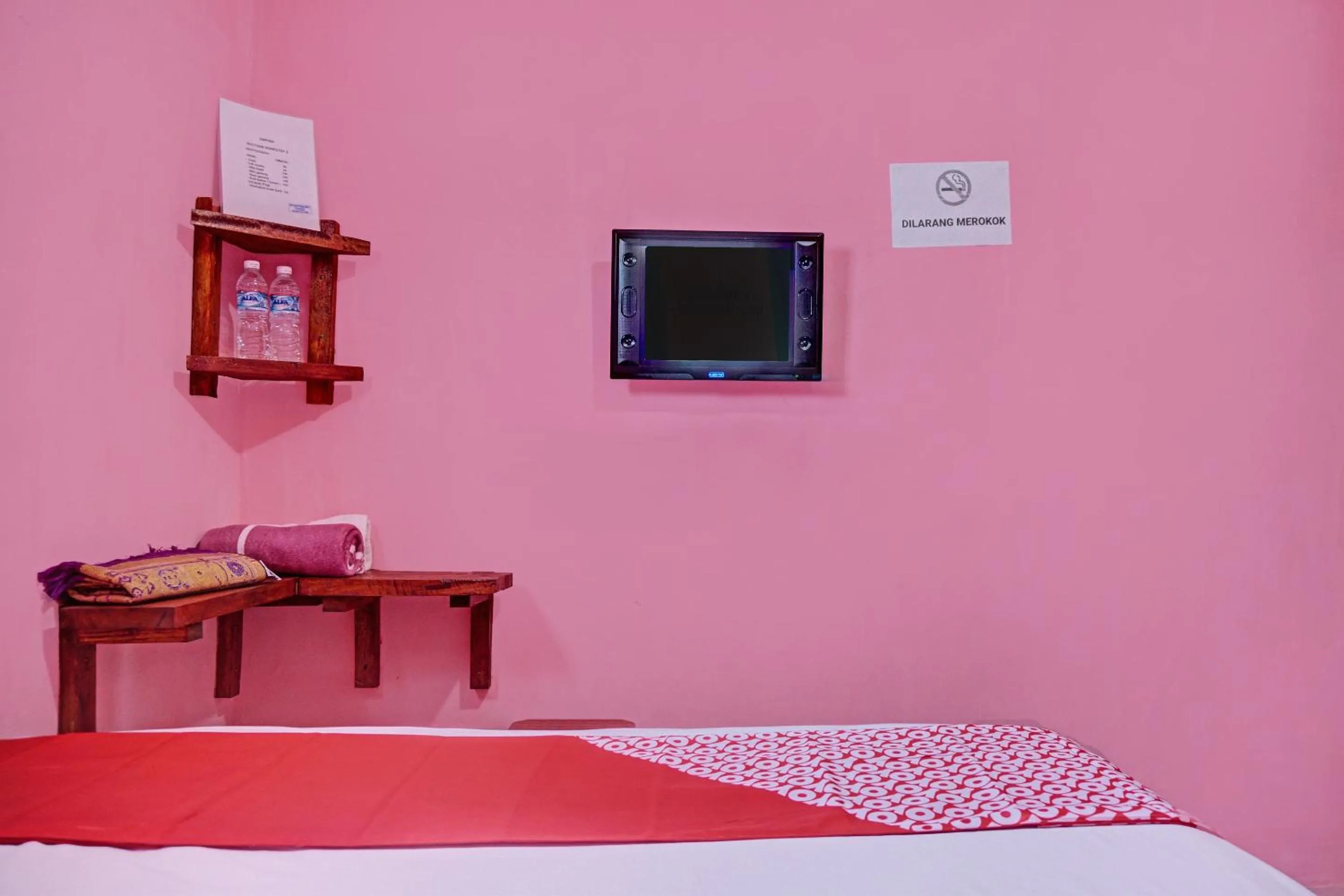 Bedroom, Bed in Hotel O Sulthan Homestay Syariah 3