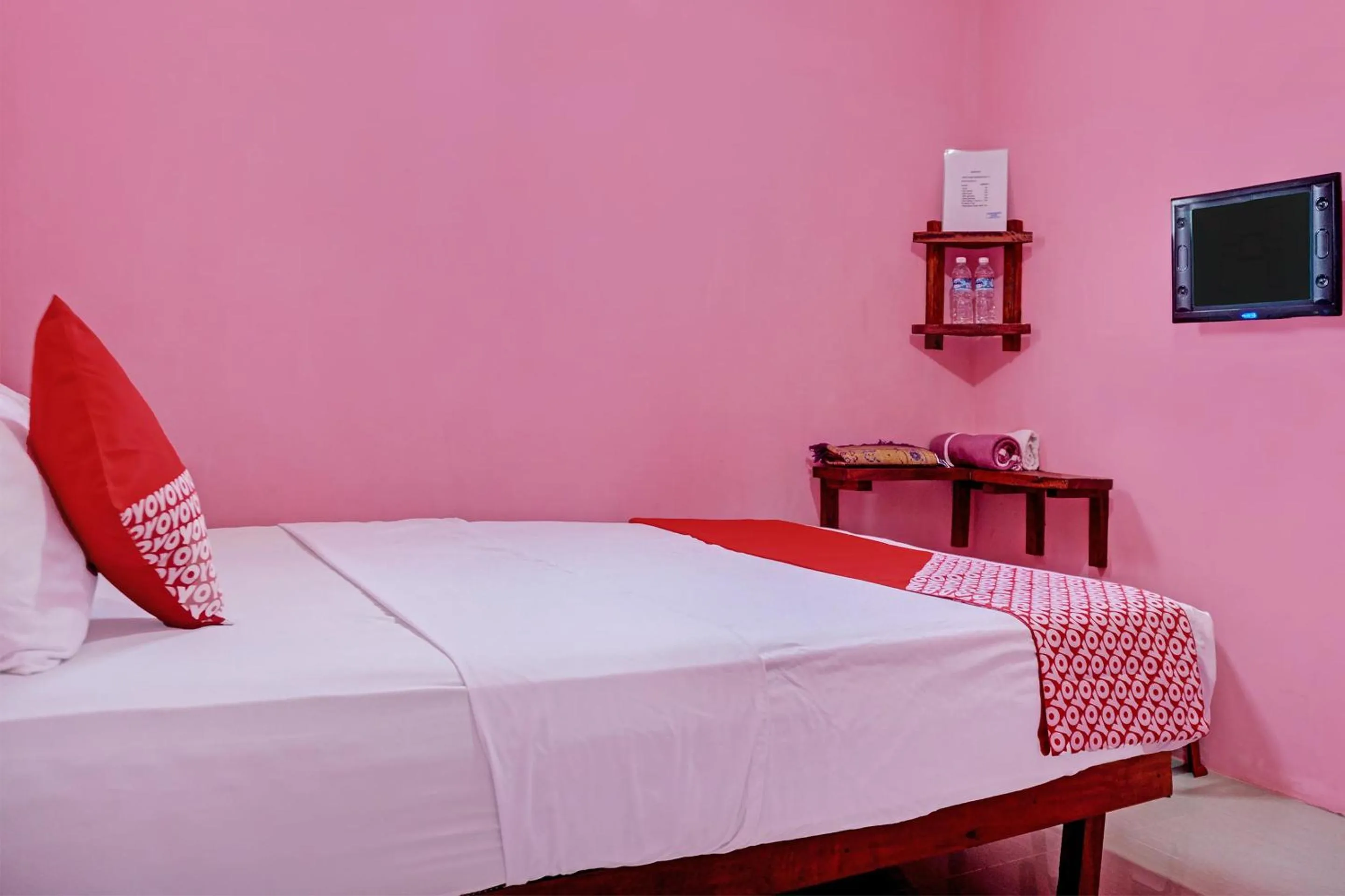 Bedroom, Bed in Hotel O Sulthan Homestay Syariah 3