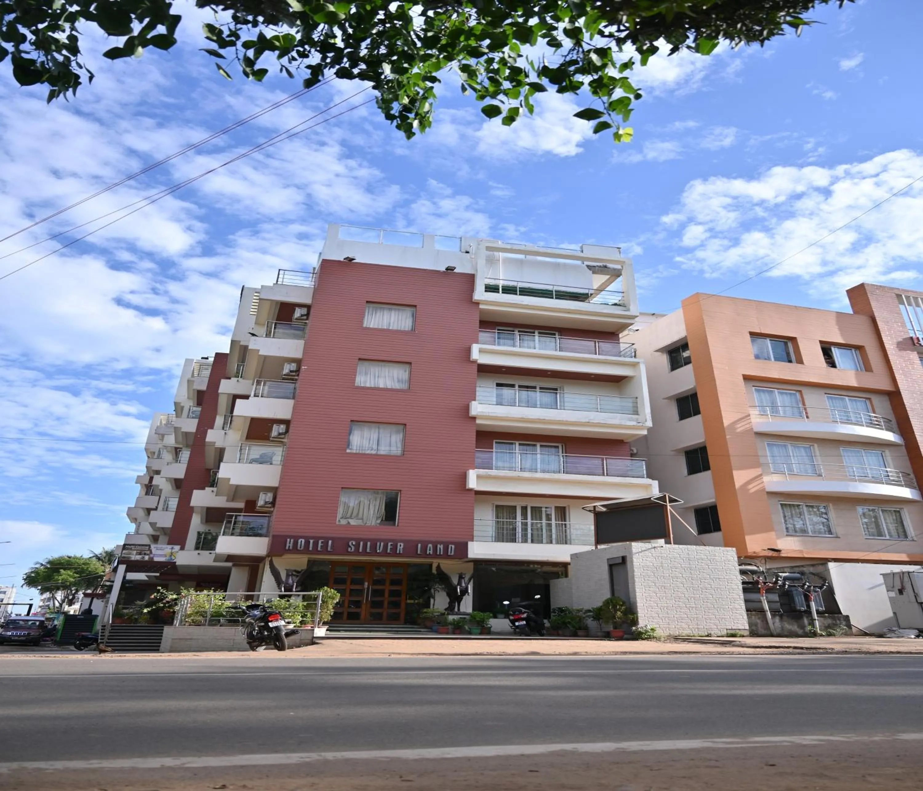 Street view in Hotel Silver Land New Digha with Rooftop Pool