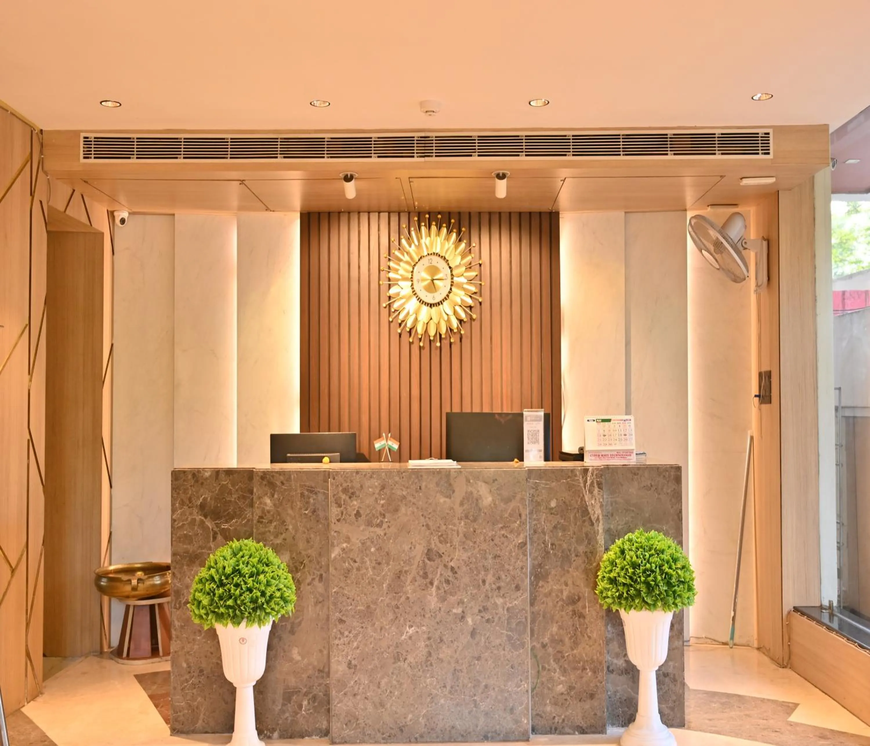 Lobby or reception in Hotel Silver Land New Digha with Rooftop Pool