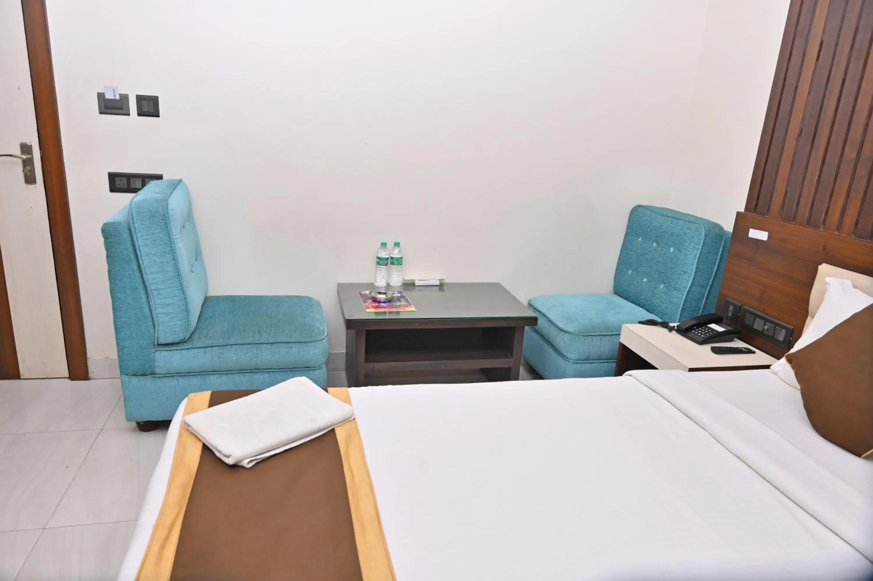 Decorative detail, Bed in Hotel Silver Land New Digha with Rooftop Pool