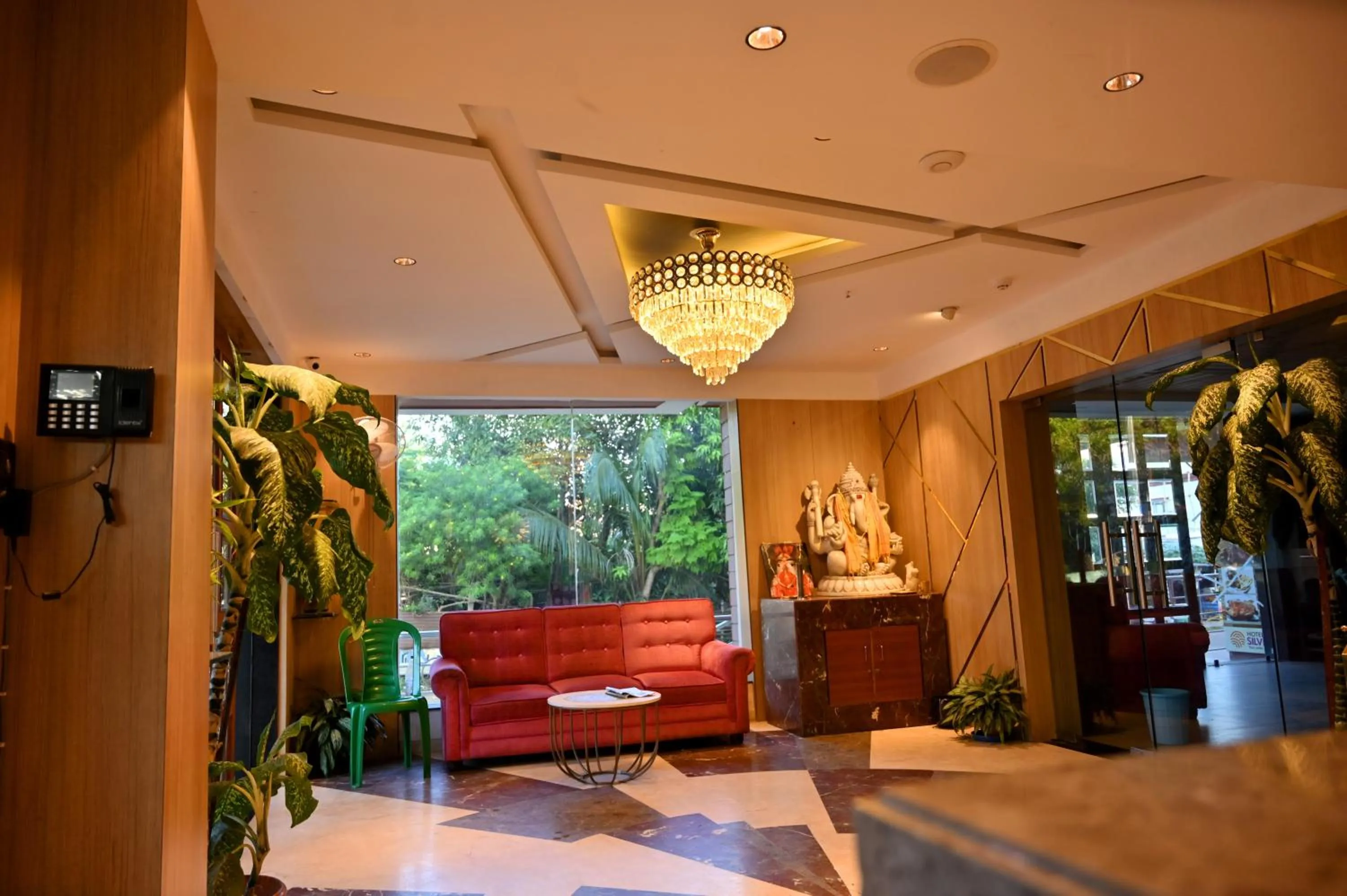 Bed in Hotel Silver Land New Digha with Rooftop Pool