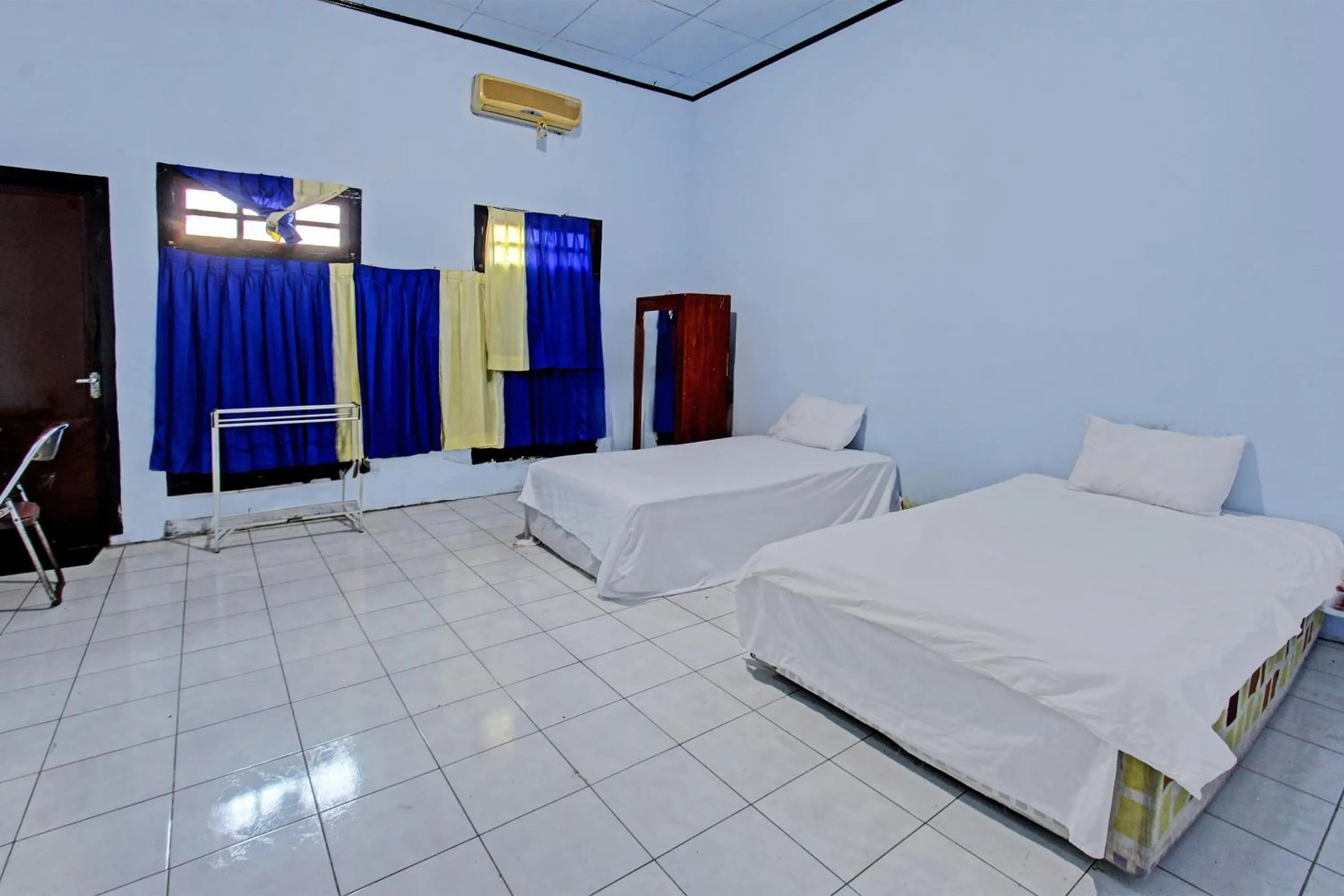 Bedroom, Bed in Hotel O Mareje Sariguna