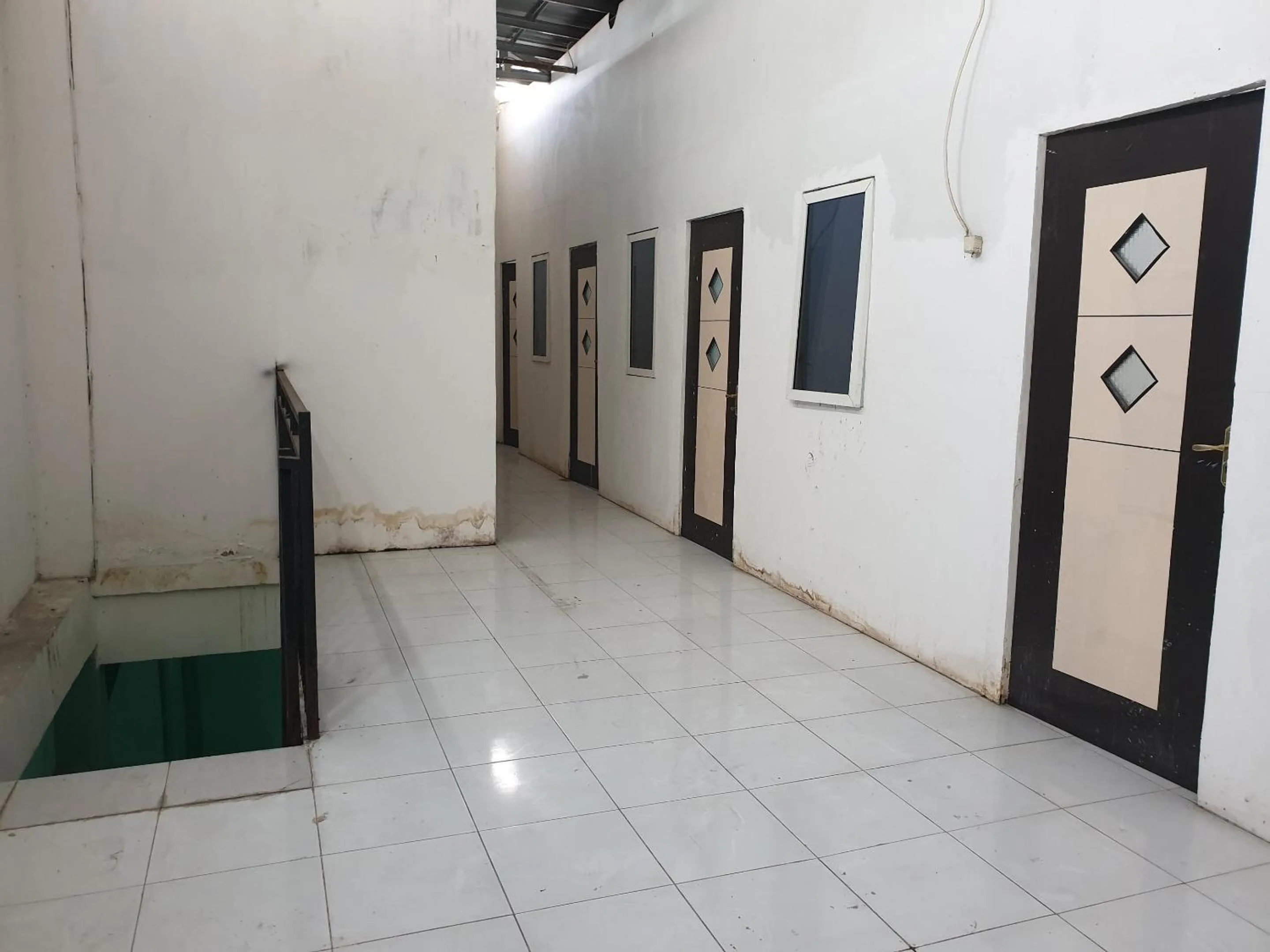 Lobby or reception in OYO Life 92621 Zain Kost