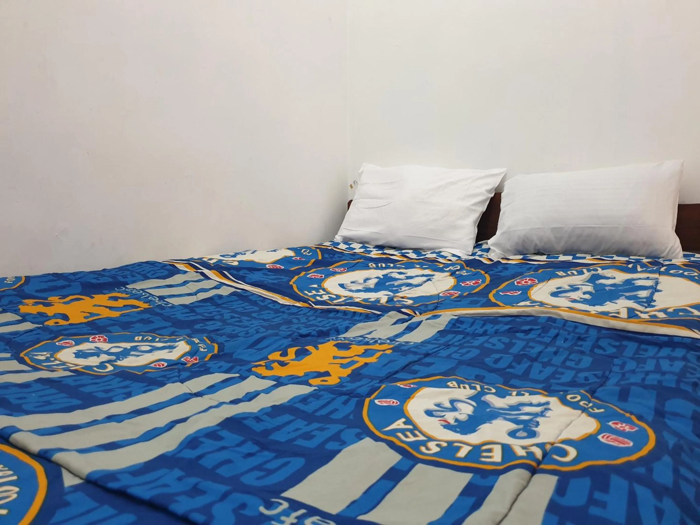 Bedroom, Bed in OYO Life 92621 Zain Kost