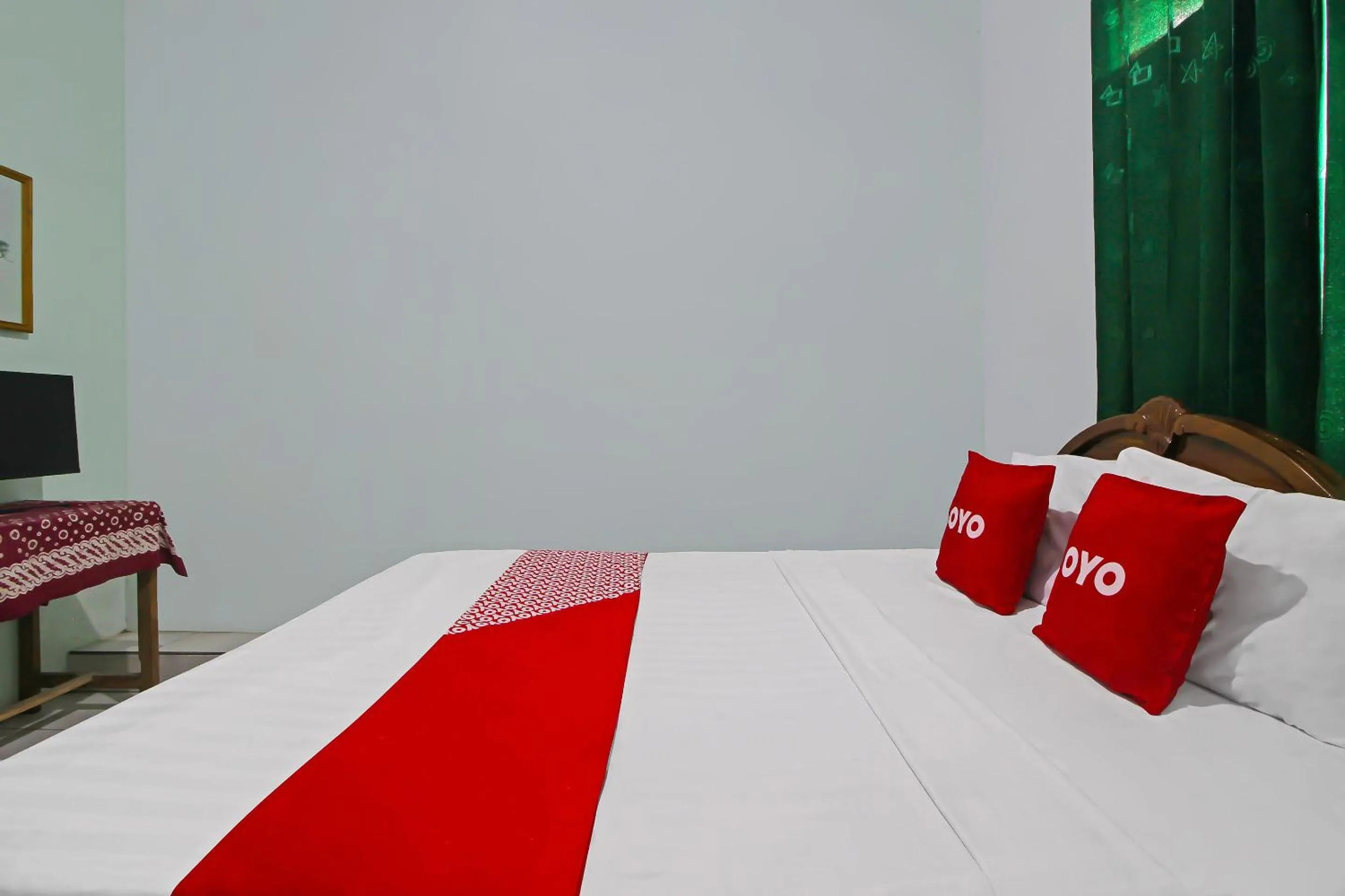 Bedroom in OYO 92629 Pondok Kawandya