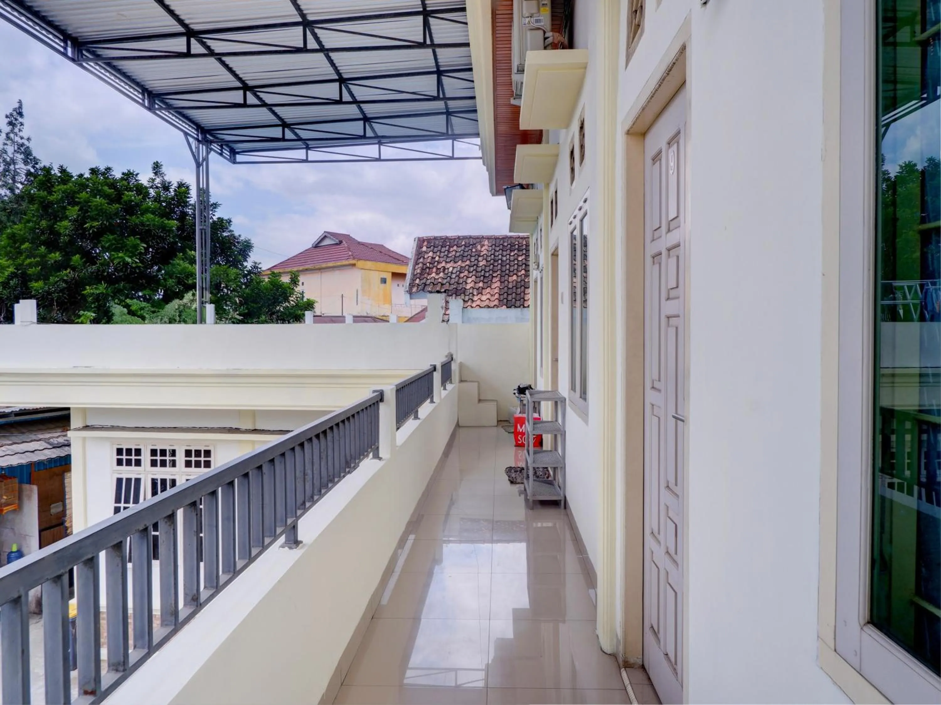 Lobby or reception in OYO Life 92637 Kost Arya Exclusive