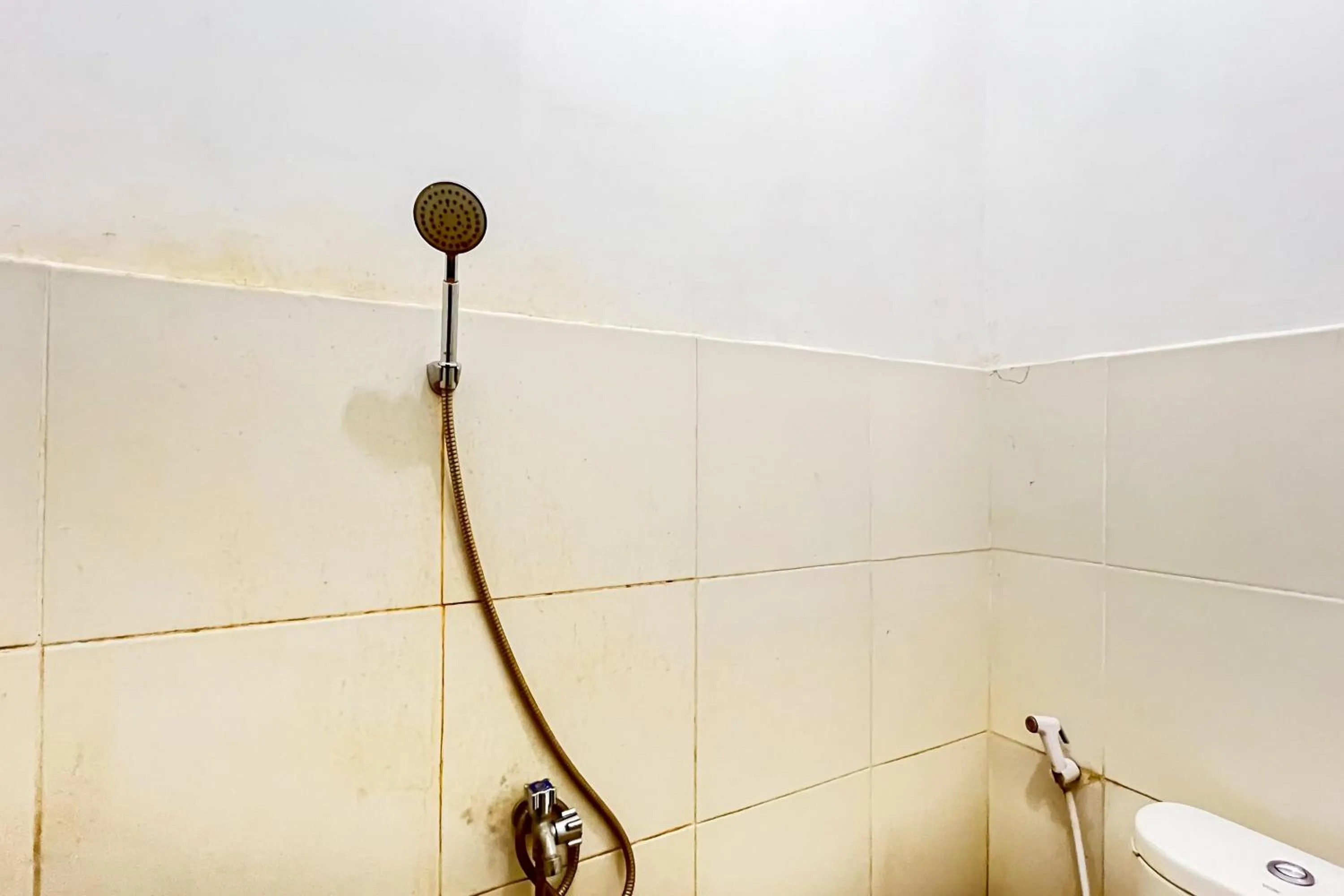 Bathroom in Good Sleep 4 RedPartner