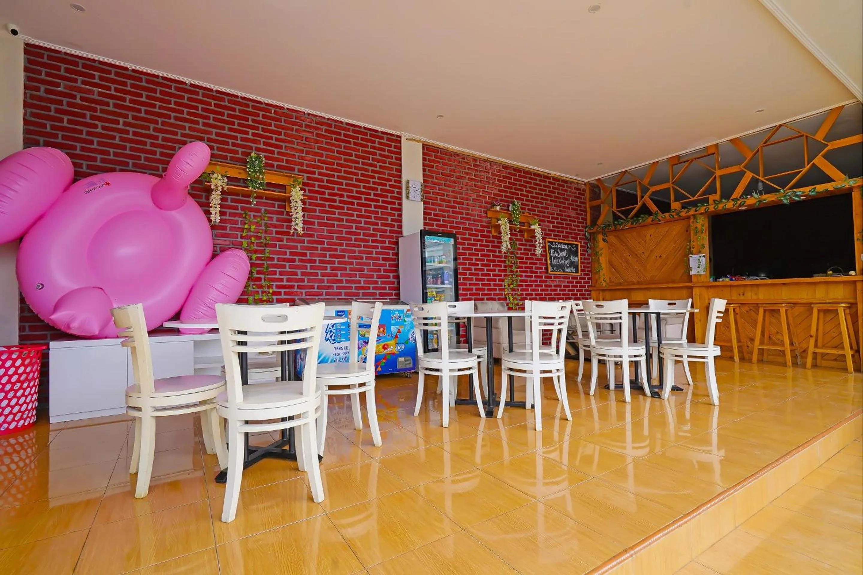 Lobby or reception in Collection O 92634 Villa Ds