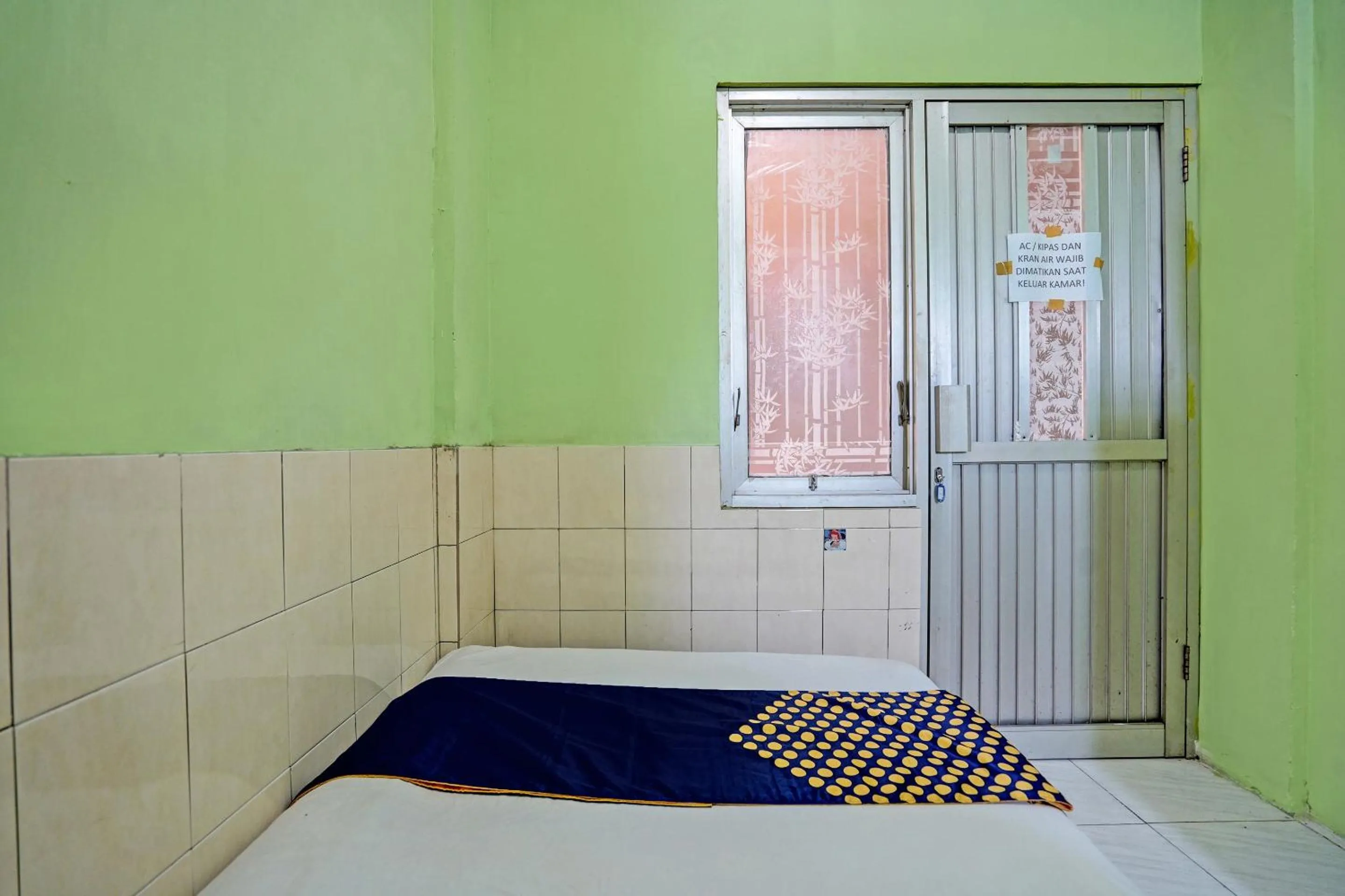 Bedroom, Bed in OYO Life 92653 Homestay Griya Nautika Syariah