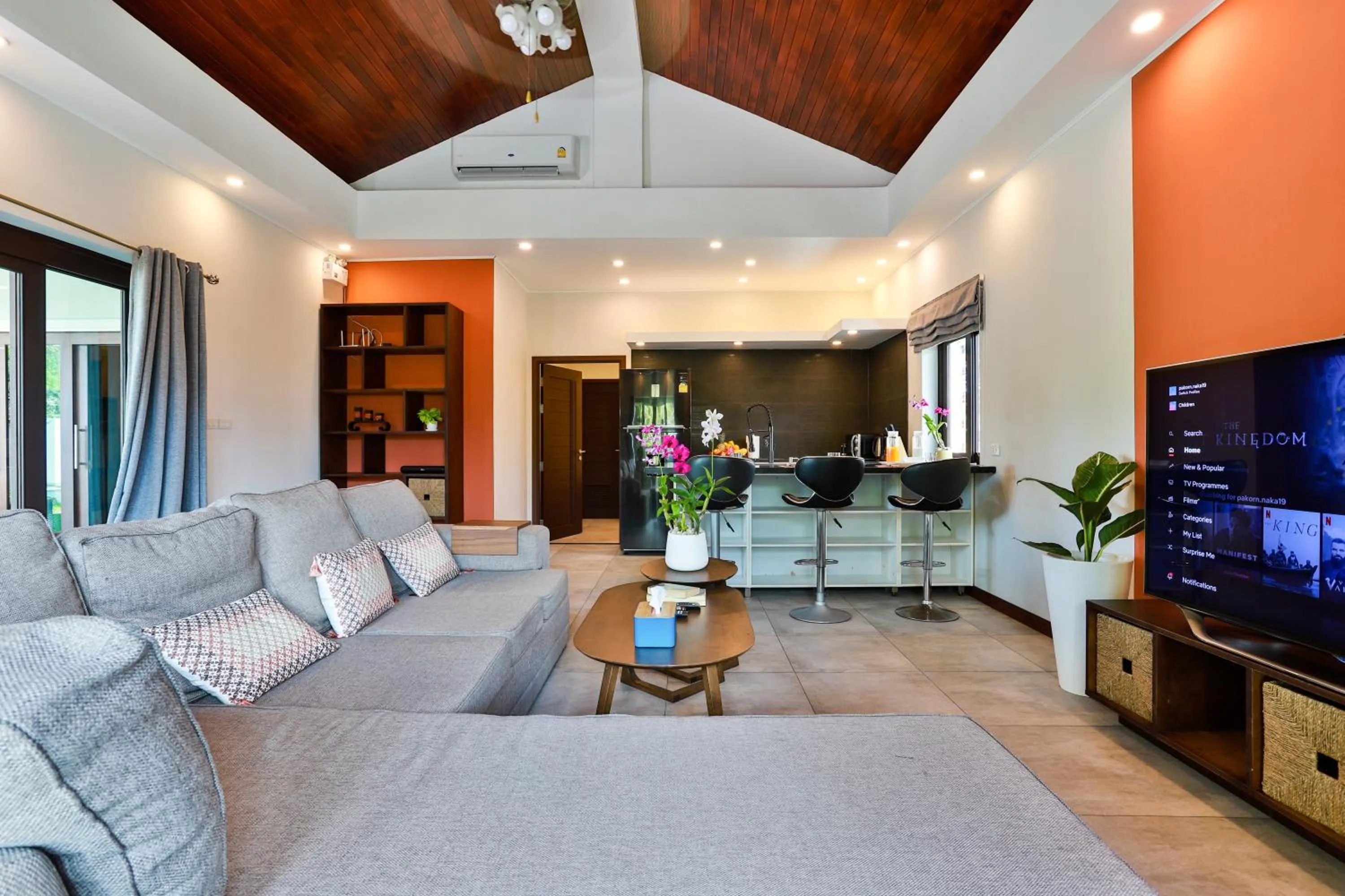 Communal lounge/ TV room in Cliff Haven Villa Krabi