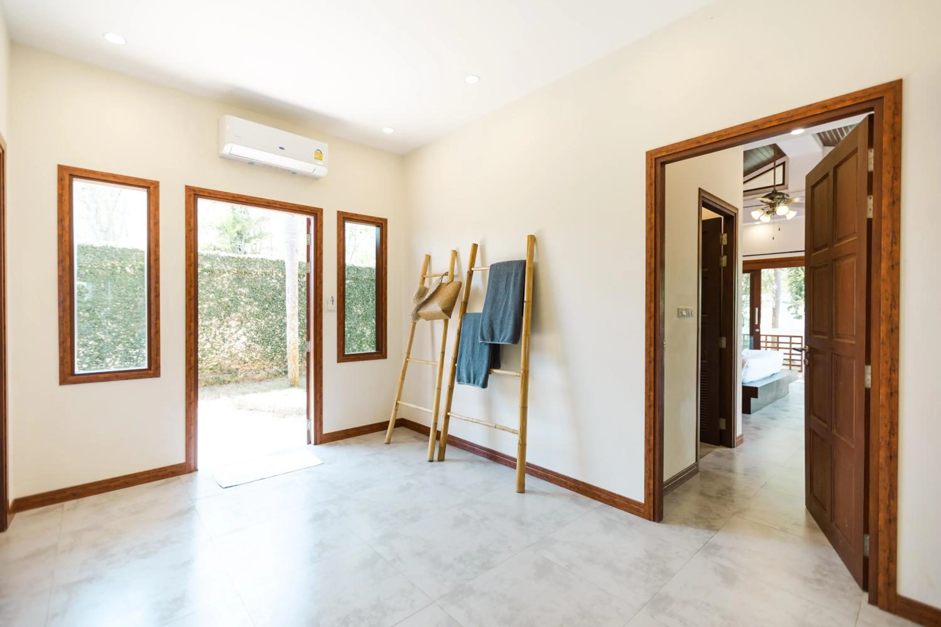 air conditioner in Cliff Haven Villa Krabi