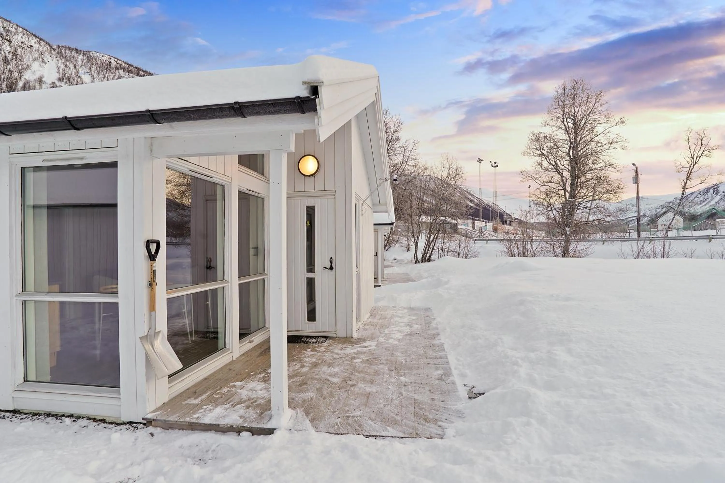 Facade/entrance in Tromsø Lodge & Camping