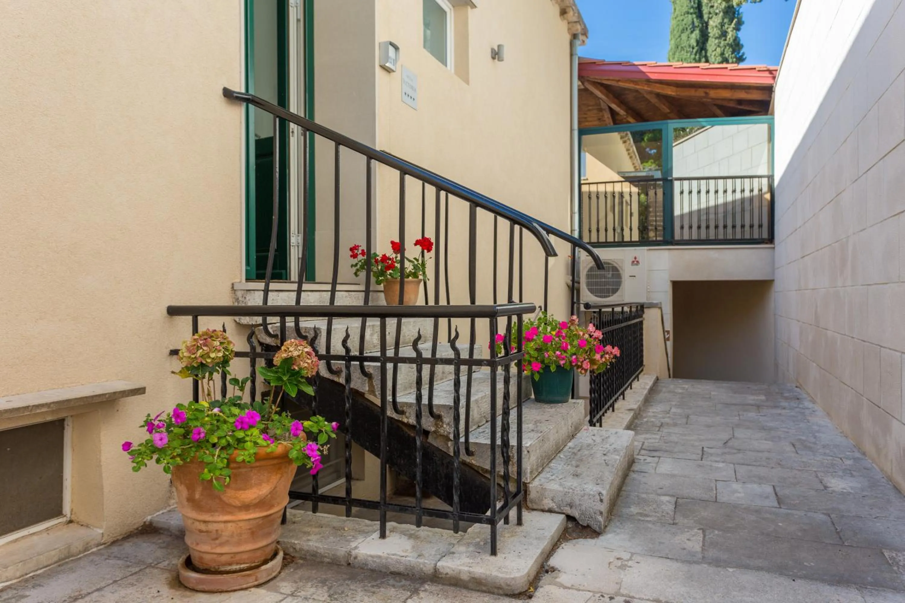 Property building in Apartments Villa Victoria