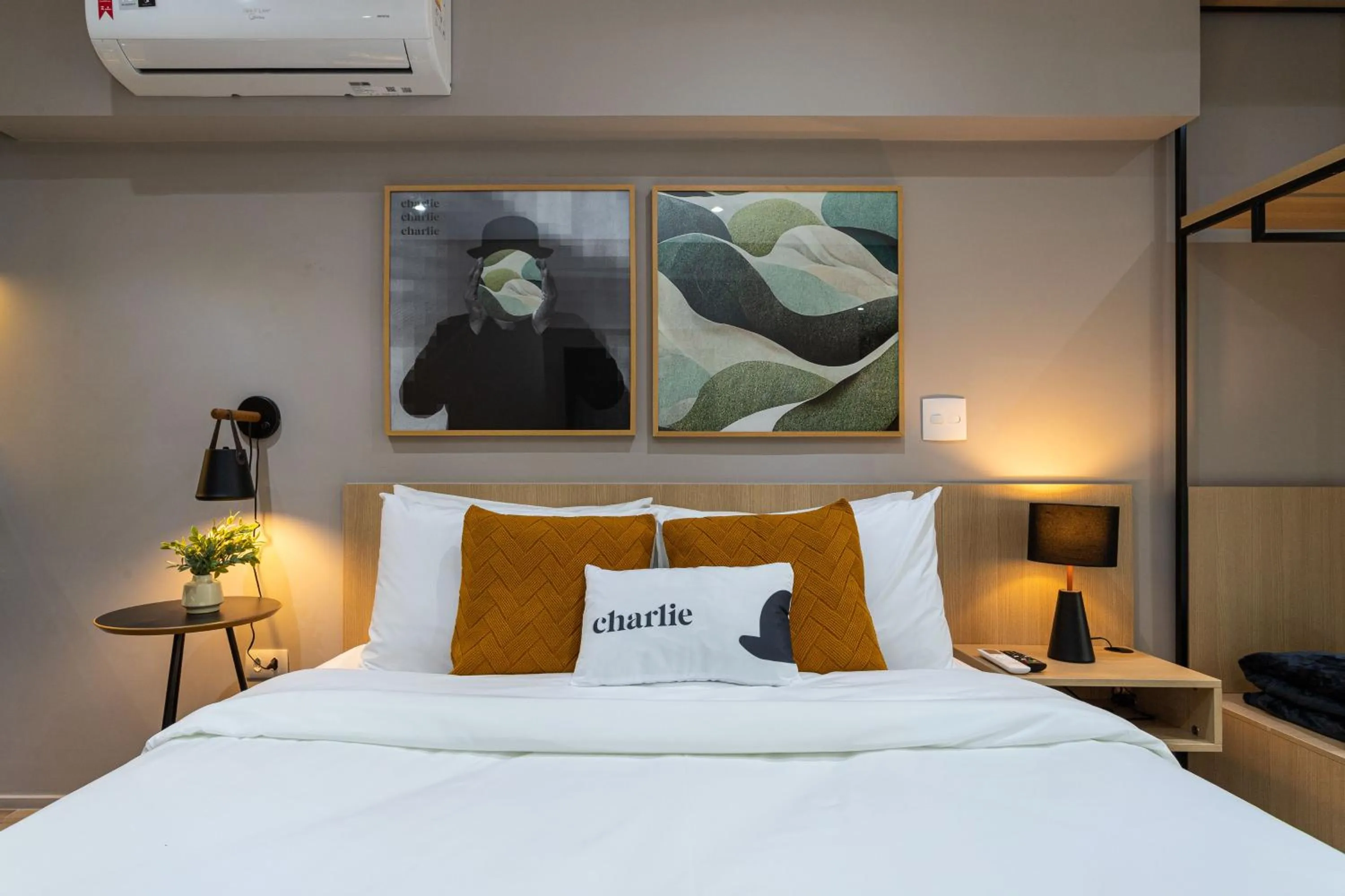 Bed in Charlie Haddock Jardim Paulista