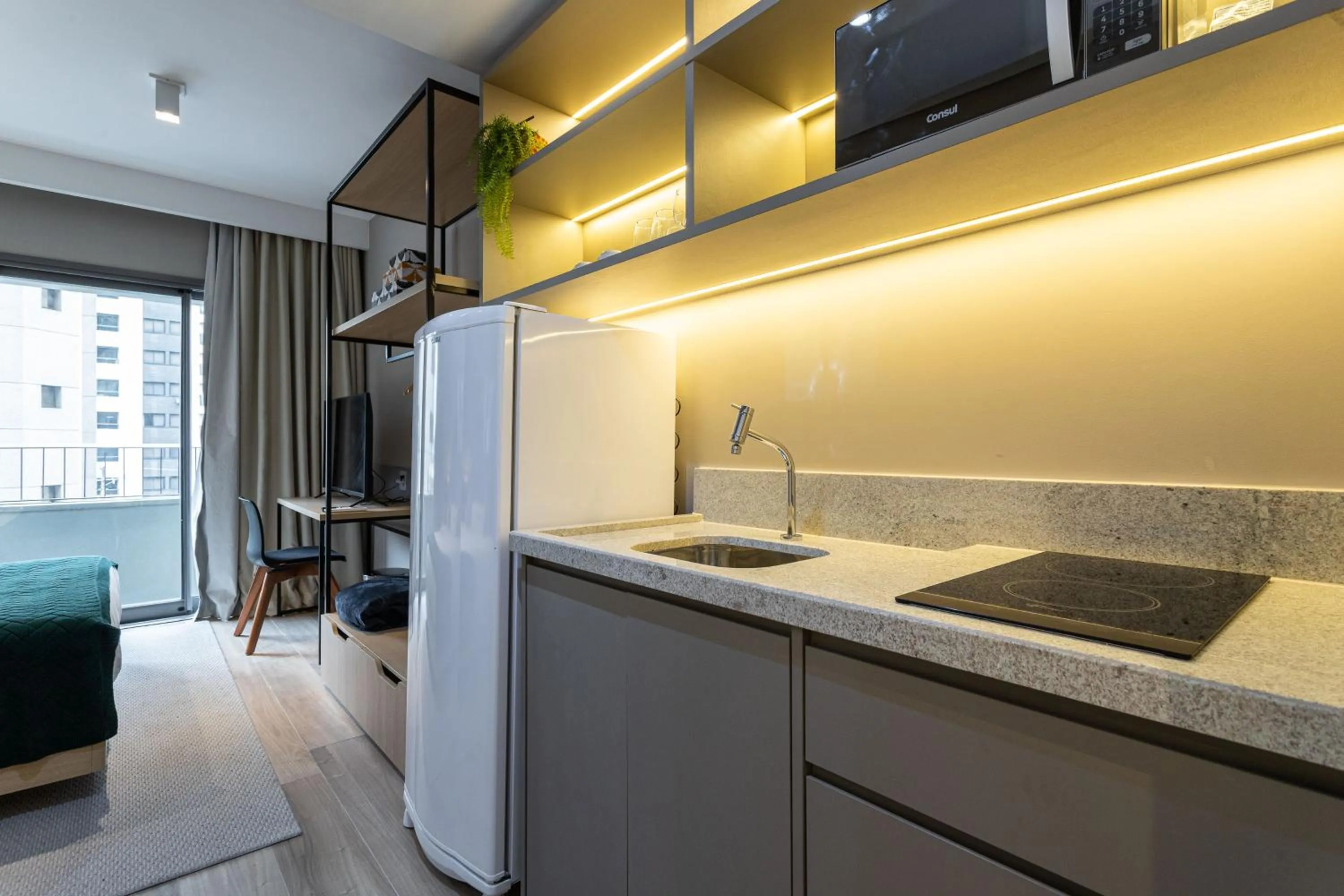 Day in Charlie Haddock Jardim Paulista