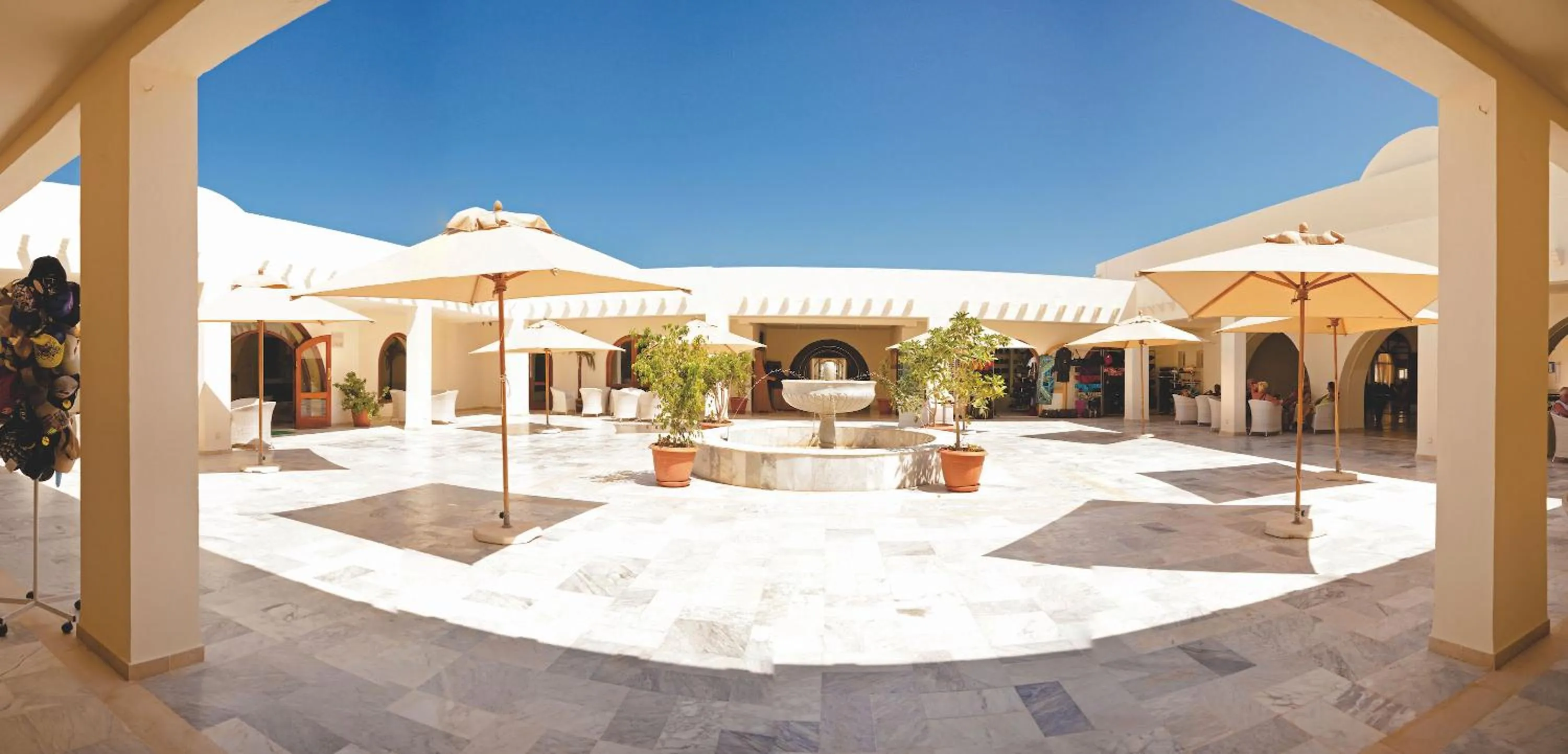 Patio in TMK Marine Beach by Turismark