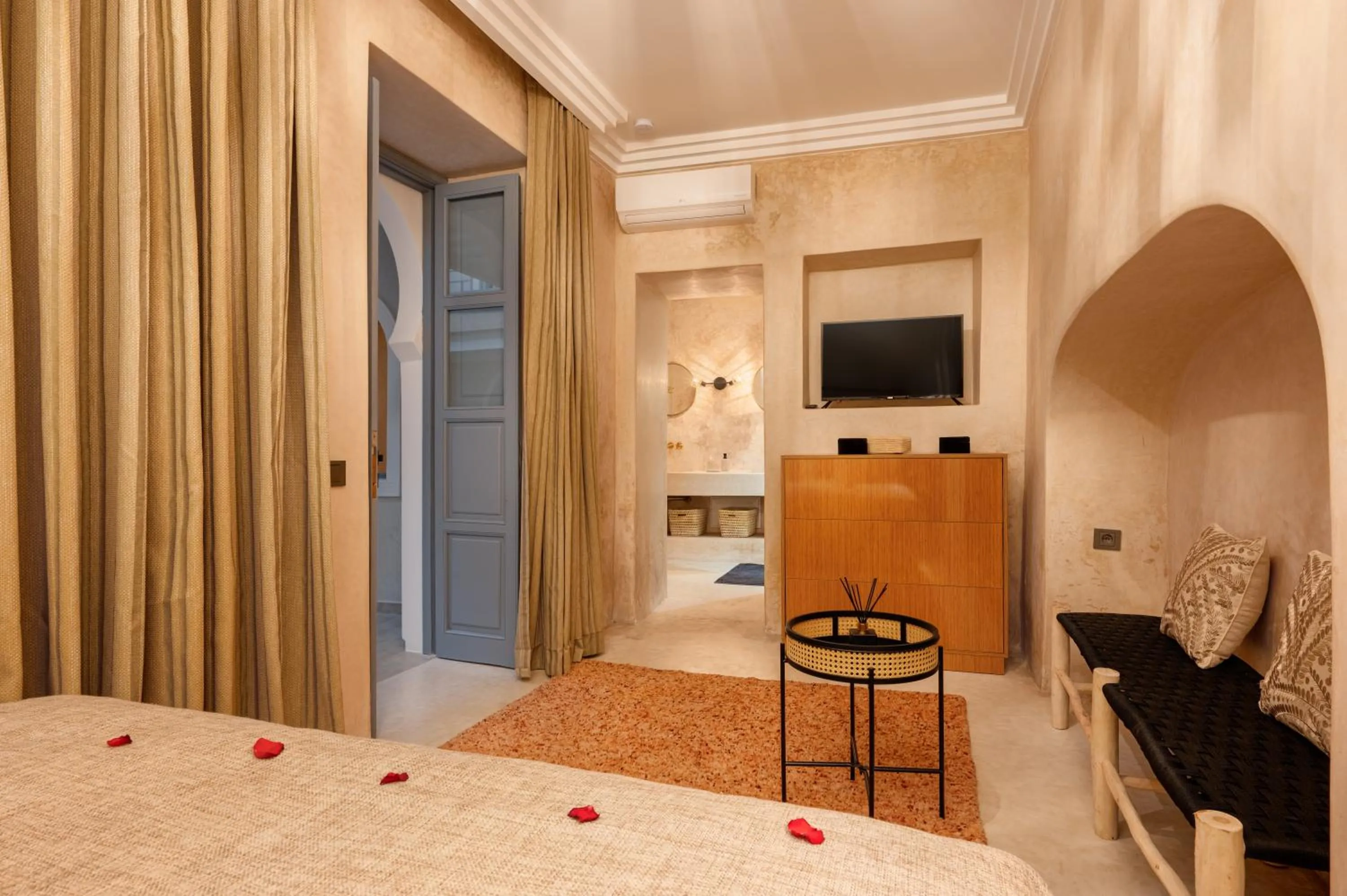 Bed in Riad Celema & Spa