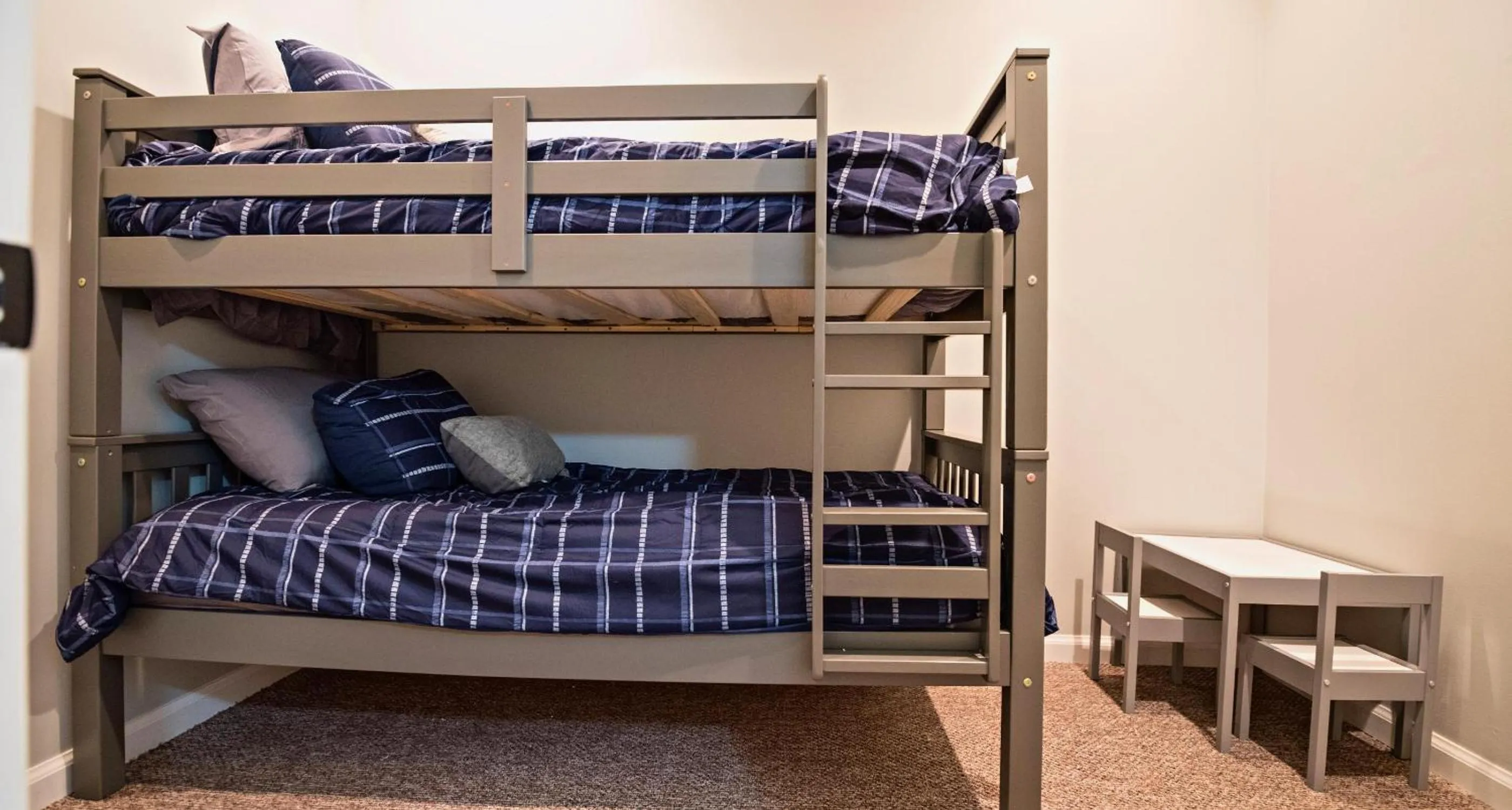 Property building, Bed in The Loft By Moondance