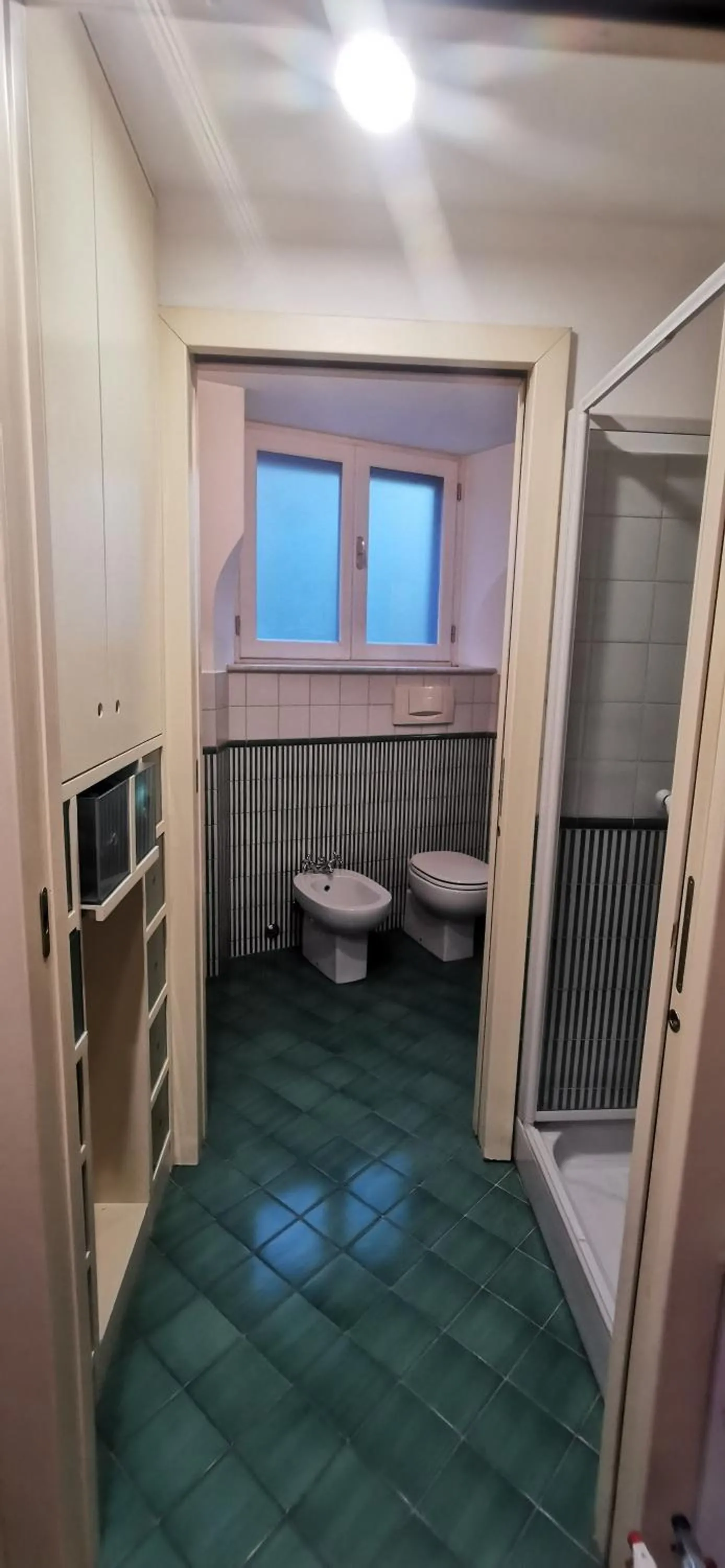 Bathroom in Cenacolo Apartment