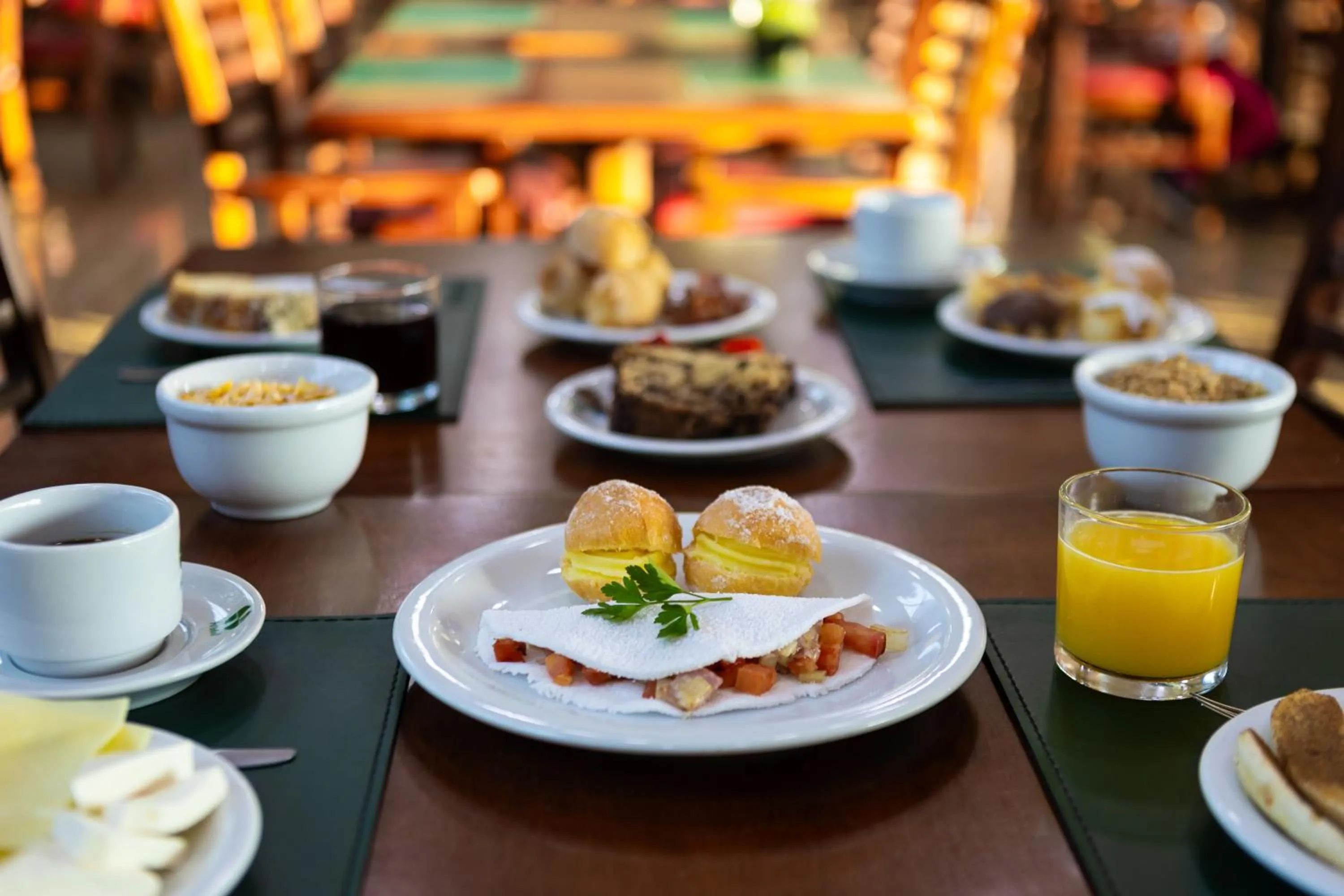 Food and drinks in Thermas All Inclusive Resort Poços de Caldas By Nacional Inn