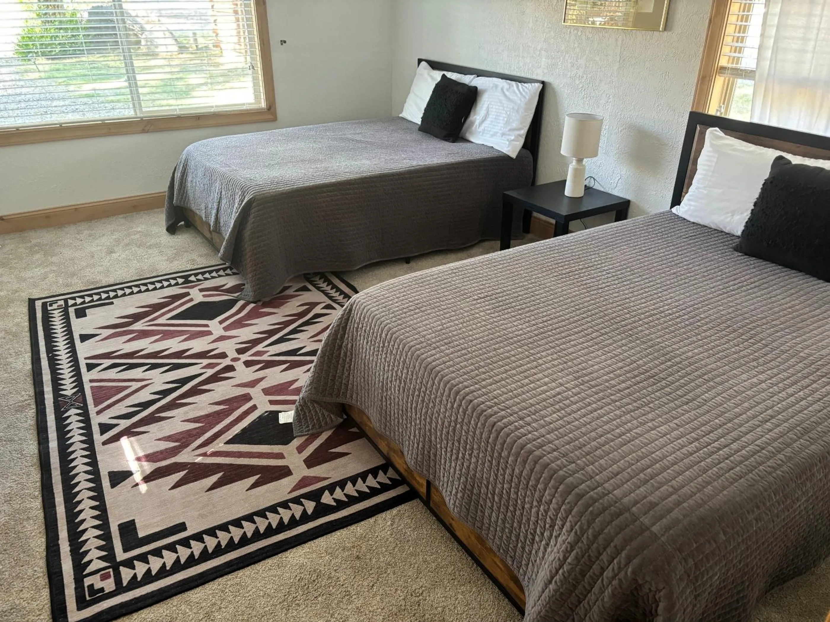 Bed in Chinook Winds Lodge