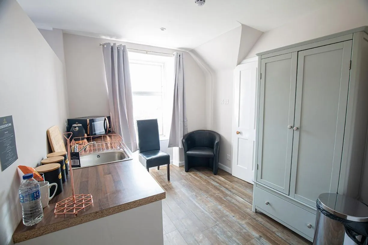 Kitchen or kitchenette in Poseidon Inn