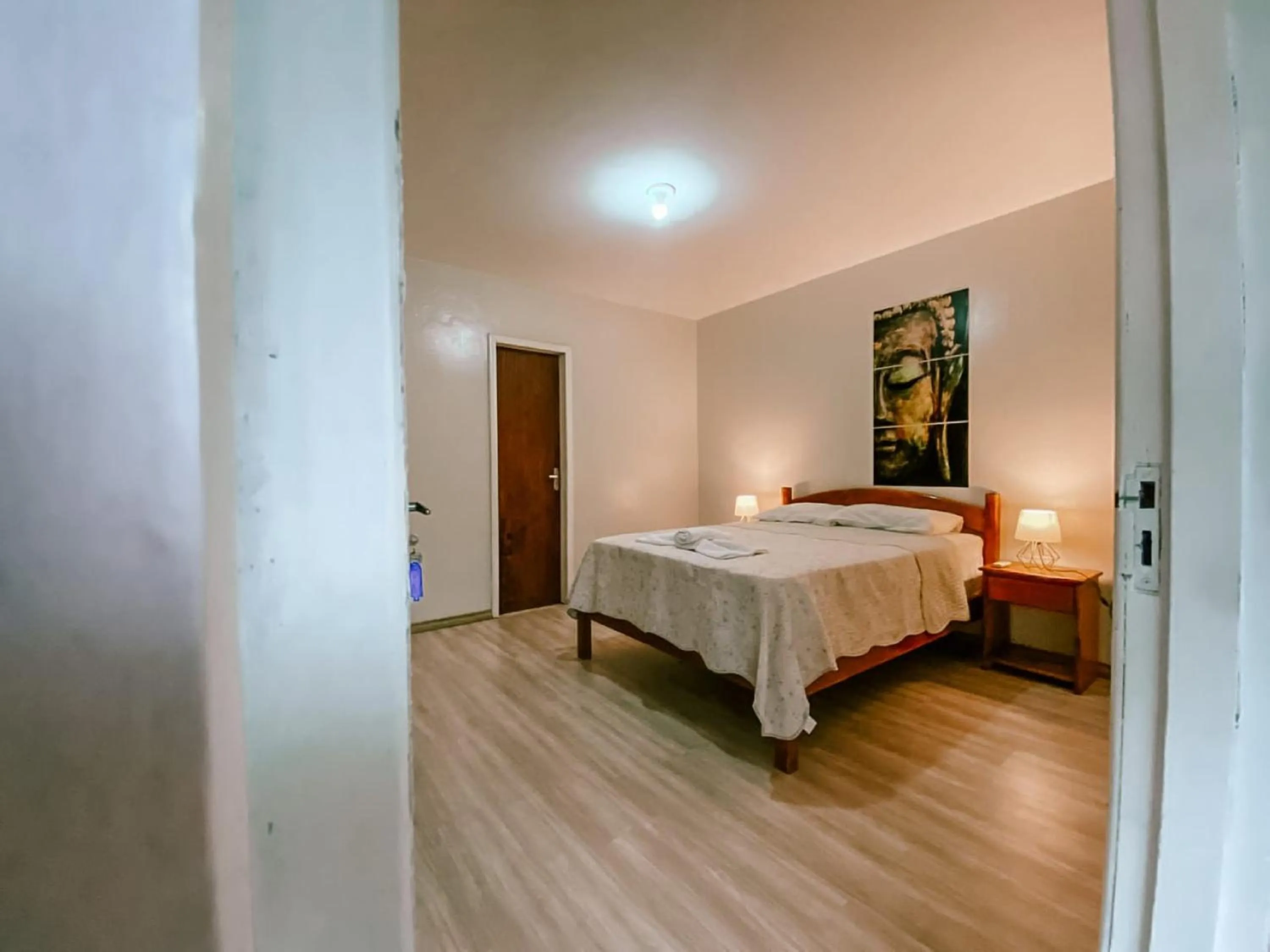 Photo of the whole room, Bed in Garden 437 Suítes