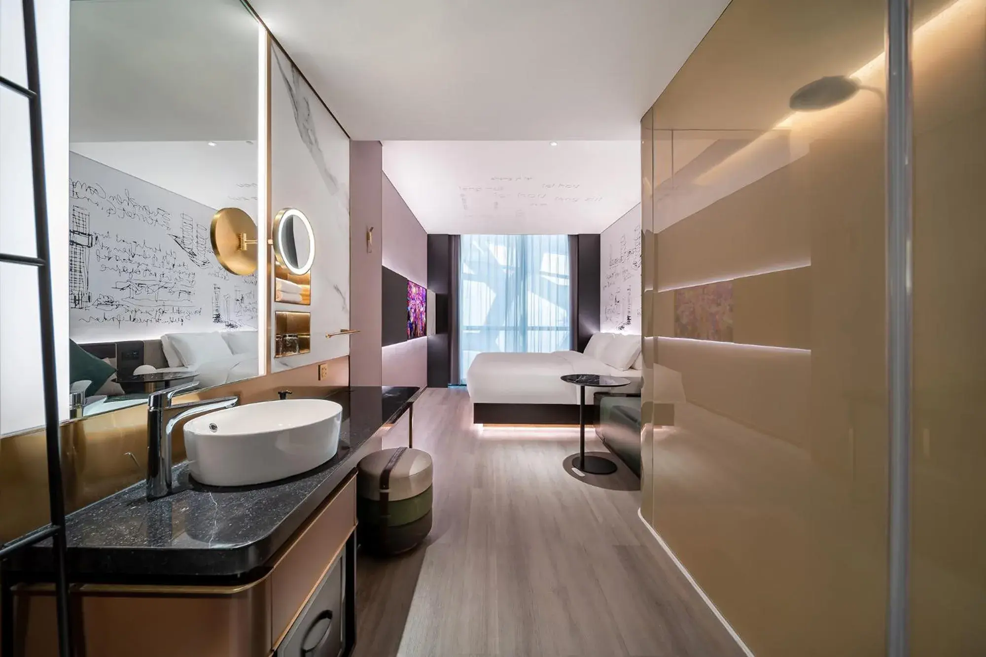 Deluxe Double Room with Sea View in CitiGO Hotel Shenzhen Shekou Cruise Center Seaview Near Taizi Bay K11 Deluxe Double Room with Sea View in CitiGO Hotel Shenzhen Shekou Cruise Center Seaview Near Taizi Bay K11