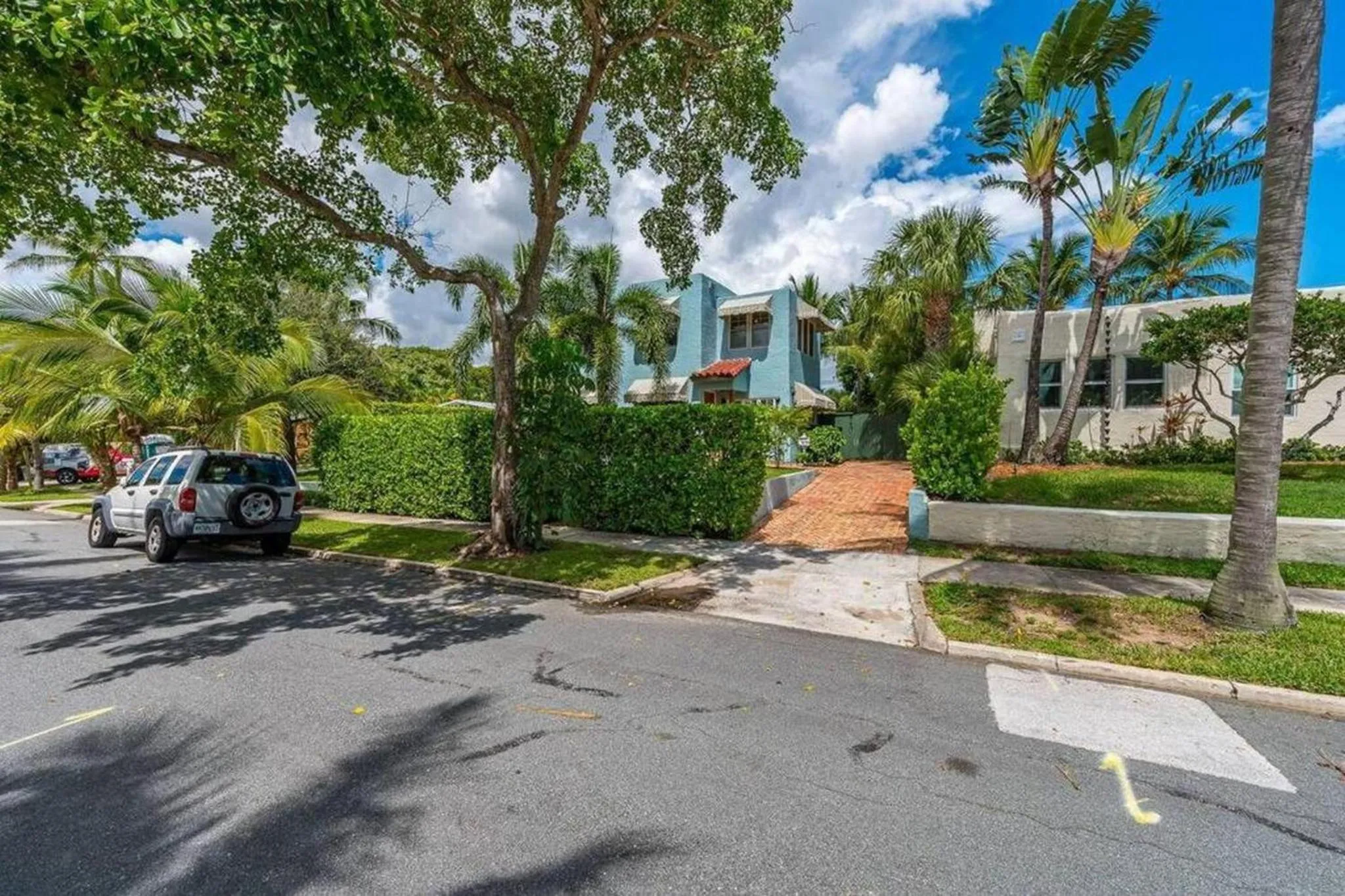 Property building in Welcome to Casa Kanuga, The Secret Gem of WPB!