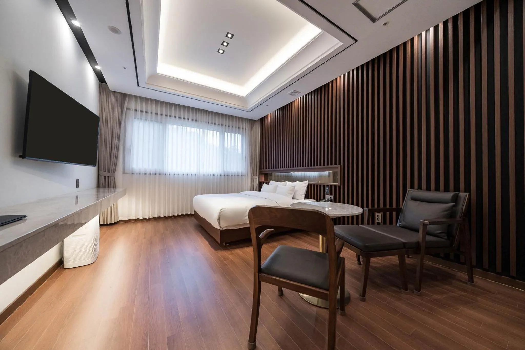 Bed in Hotel Demer Mokpo