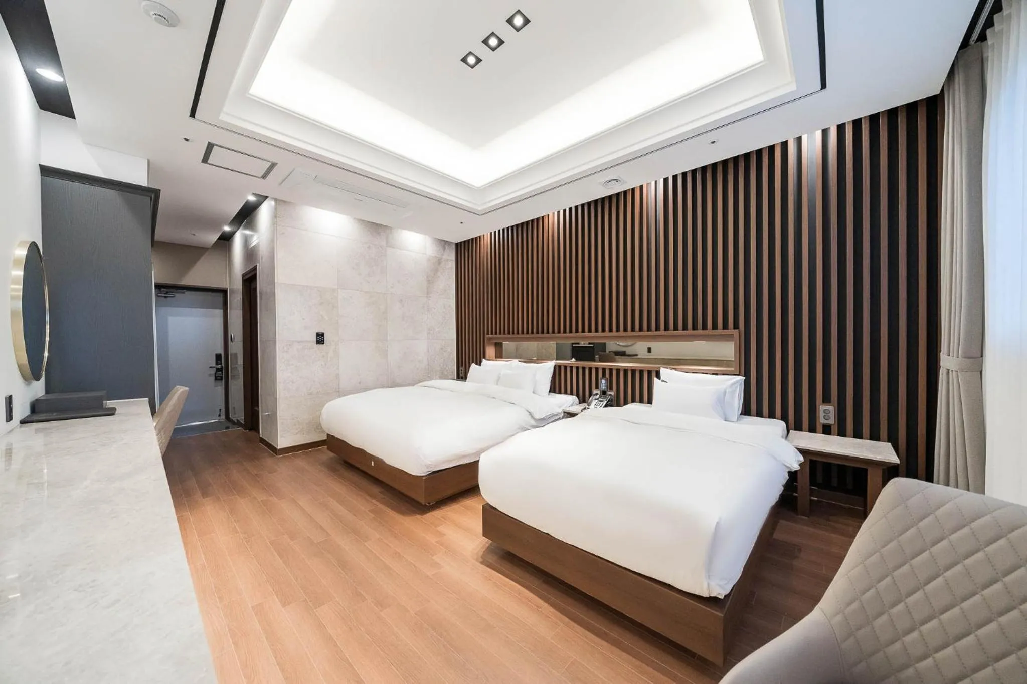 Bed in Hotel Demer Mokpo